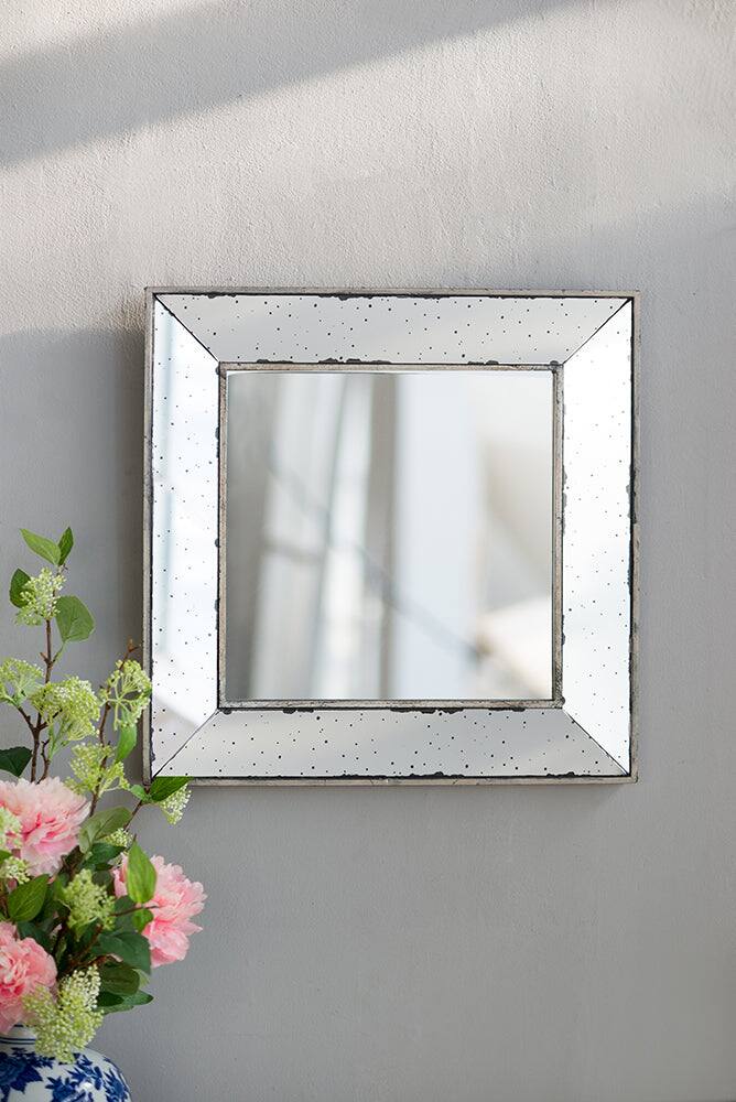 BreeBe - 18x18 Distressed Square Accent Mirror Traditional Framed Wall Mirror for Living Room Entryway Office Bedroom - Silver