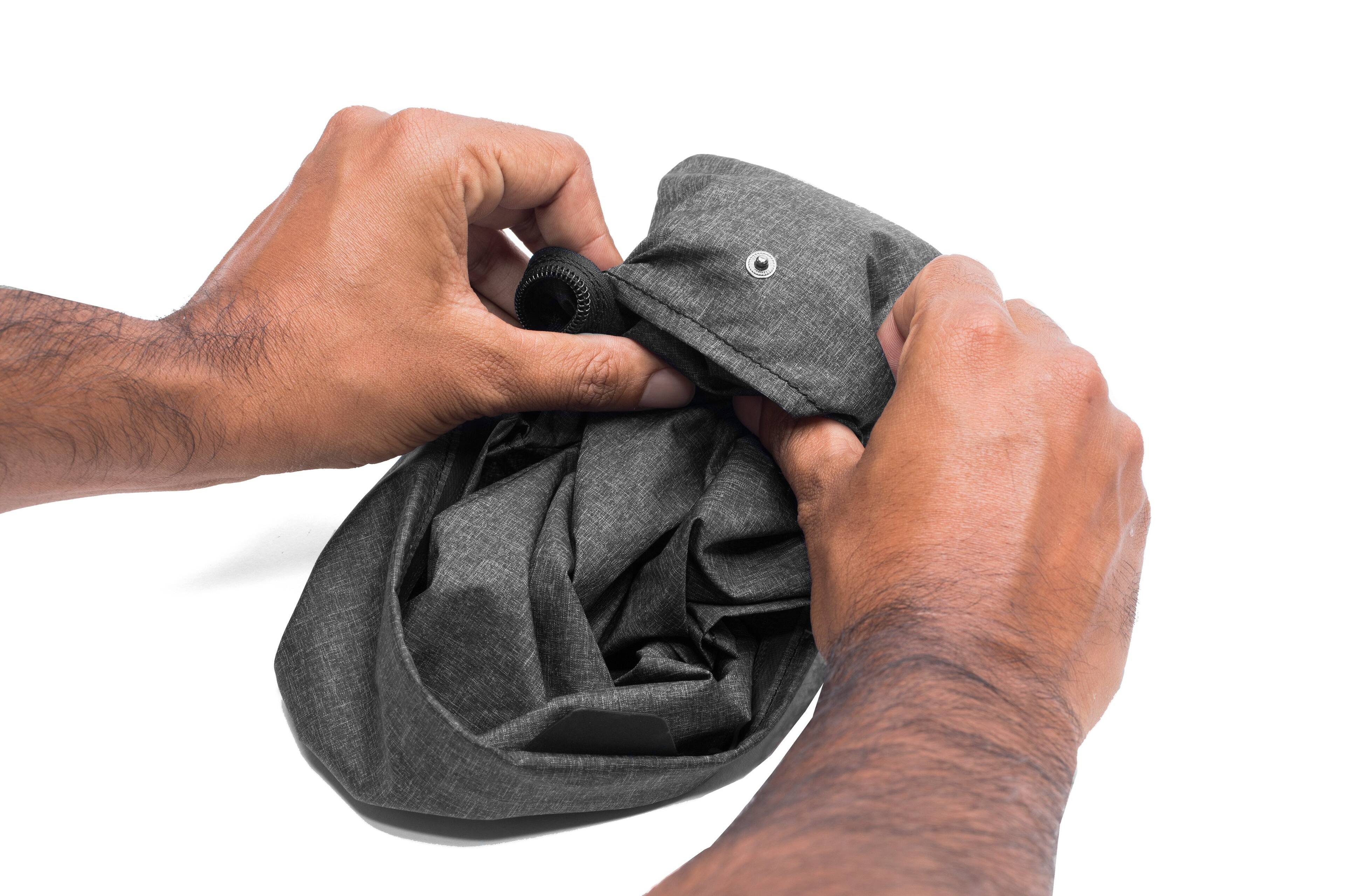 Alt View 14. Peak Design - Shoe Pouch - Charcoal.