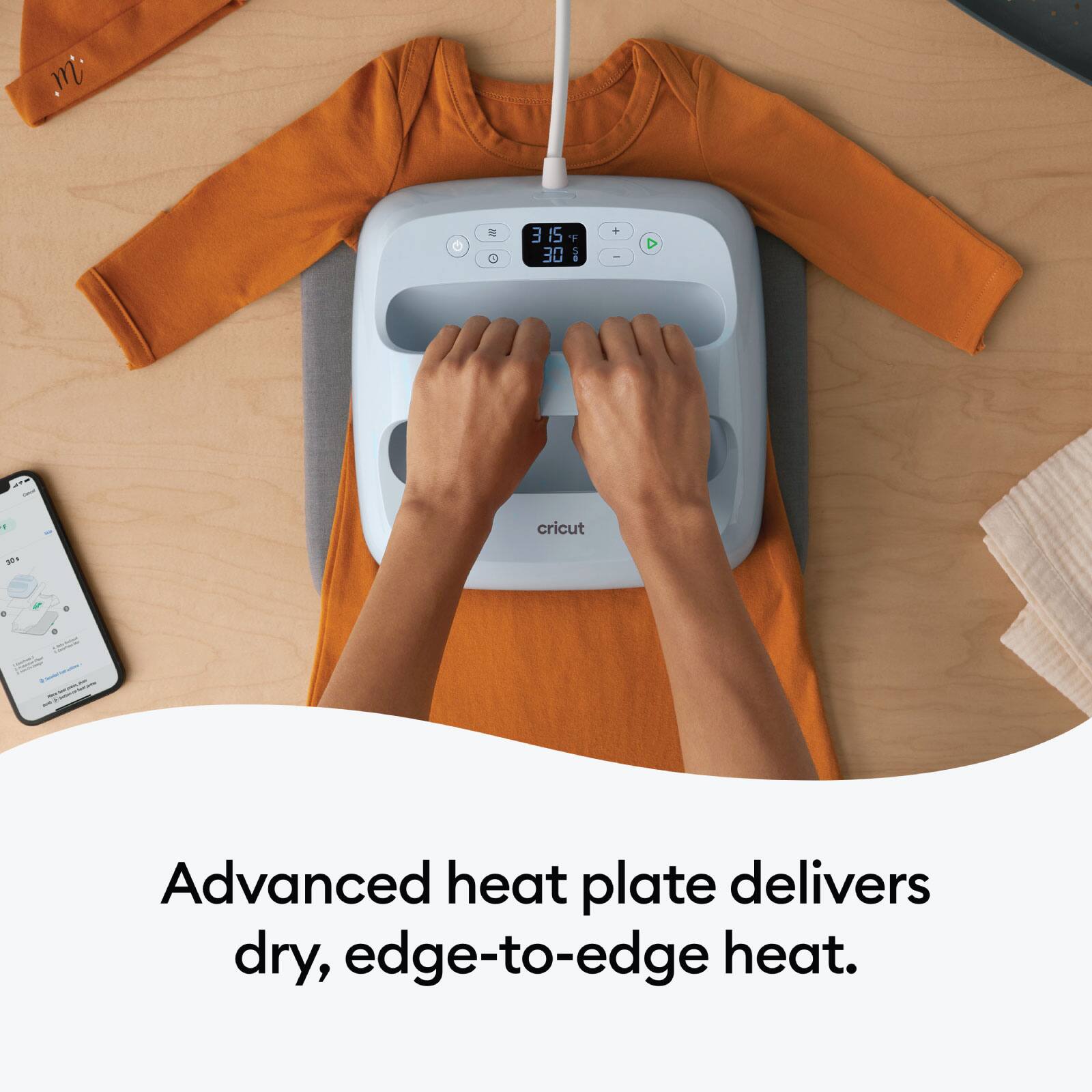 Advanced heat plate delivers dry, edge-to-edge heat.