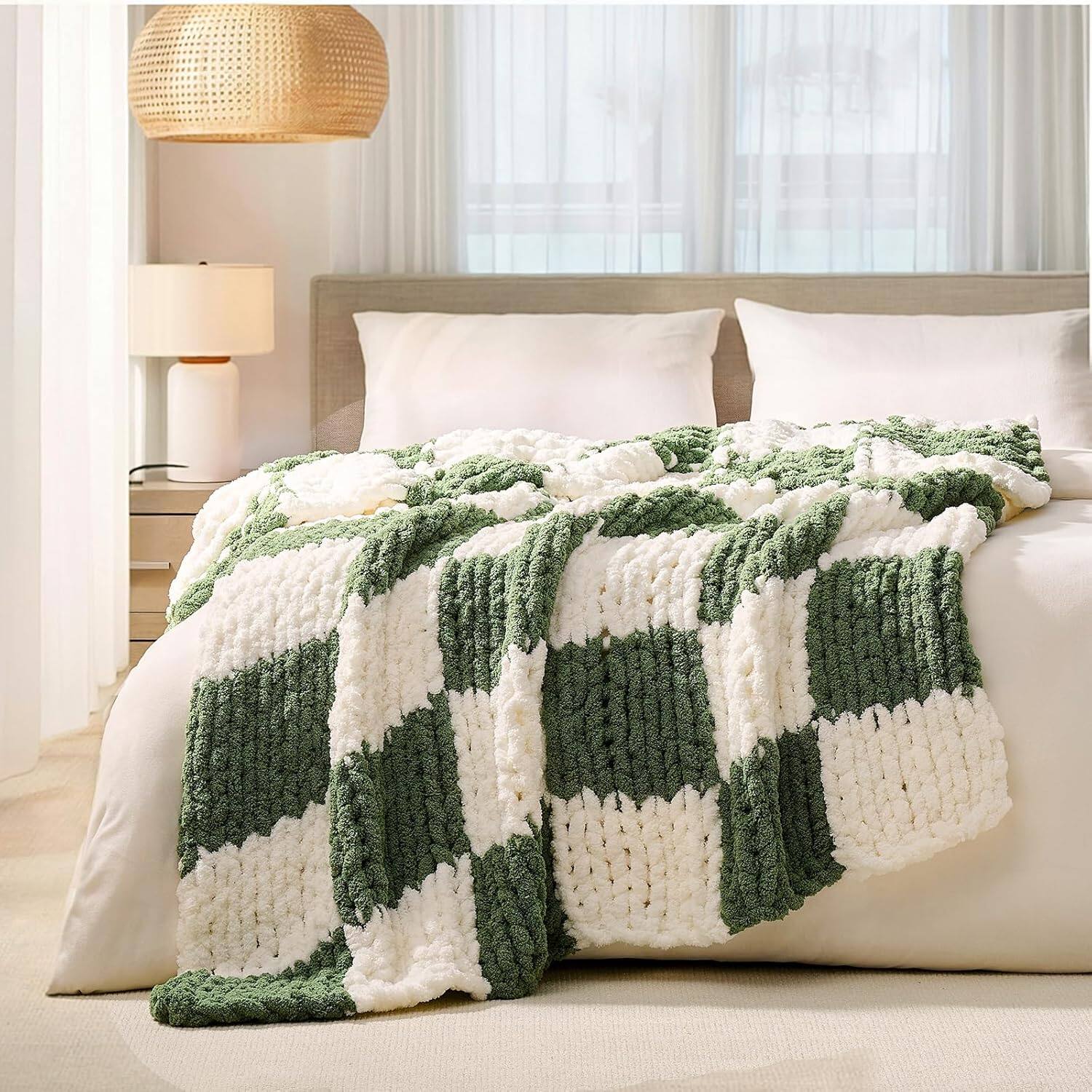 color:GreenCheckered+size:50"x60"