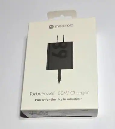 Motorola TurboPower 68W Charger
Power for the day in minutes.