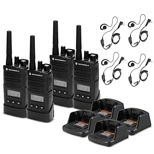 Motorola Solutions - 4 x Motorola RMU2080d On-Site 2-Way Radio with Display - 4 Pack With Mic Bundle - Black