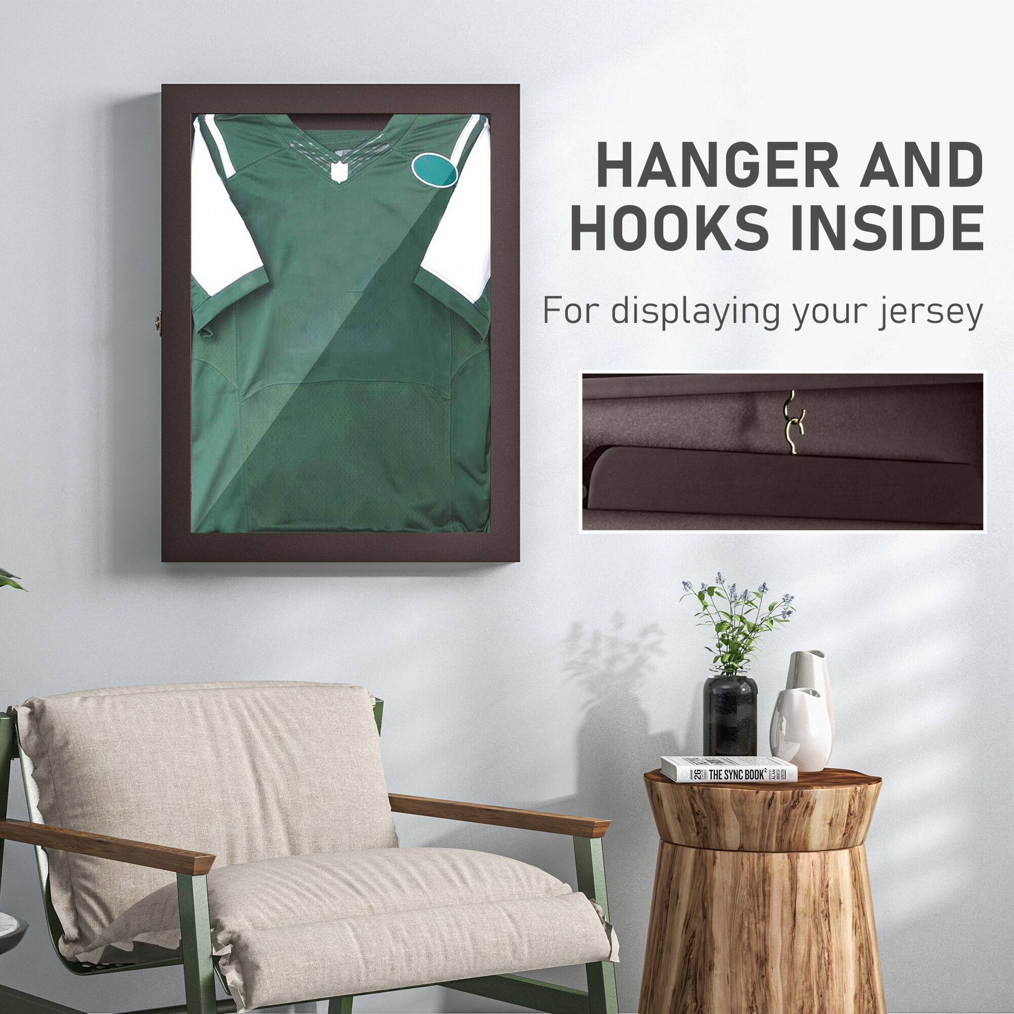 HANGER AND HOOKS INSIDE  
For displaying your jersey  

THE SYNCBOOK