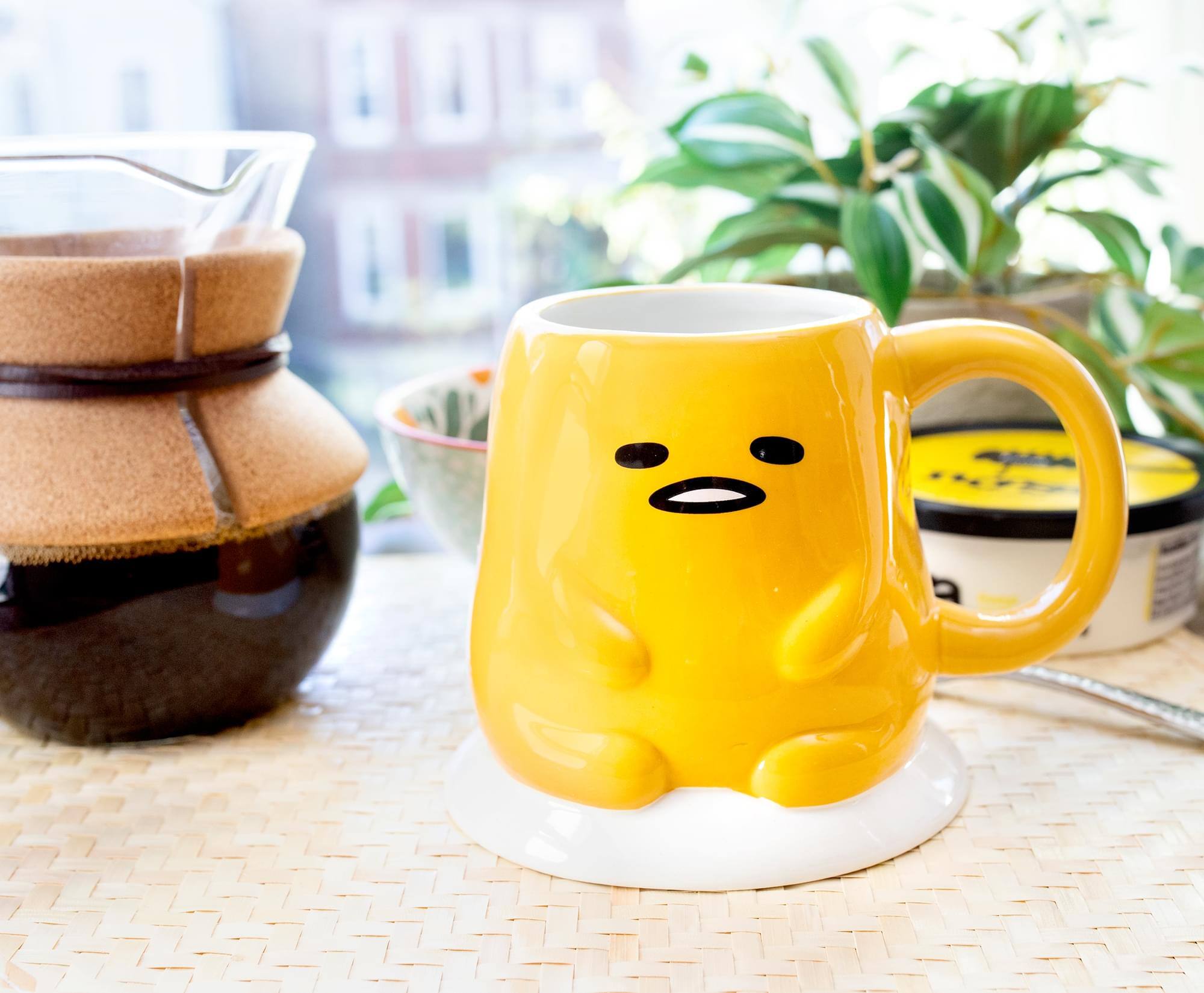 thumbnail: Sanrio Gudetama The Lazy Egg Ornament - Onbreekbare Decoupage Kerstdecoratie - 10,6 Cm