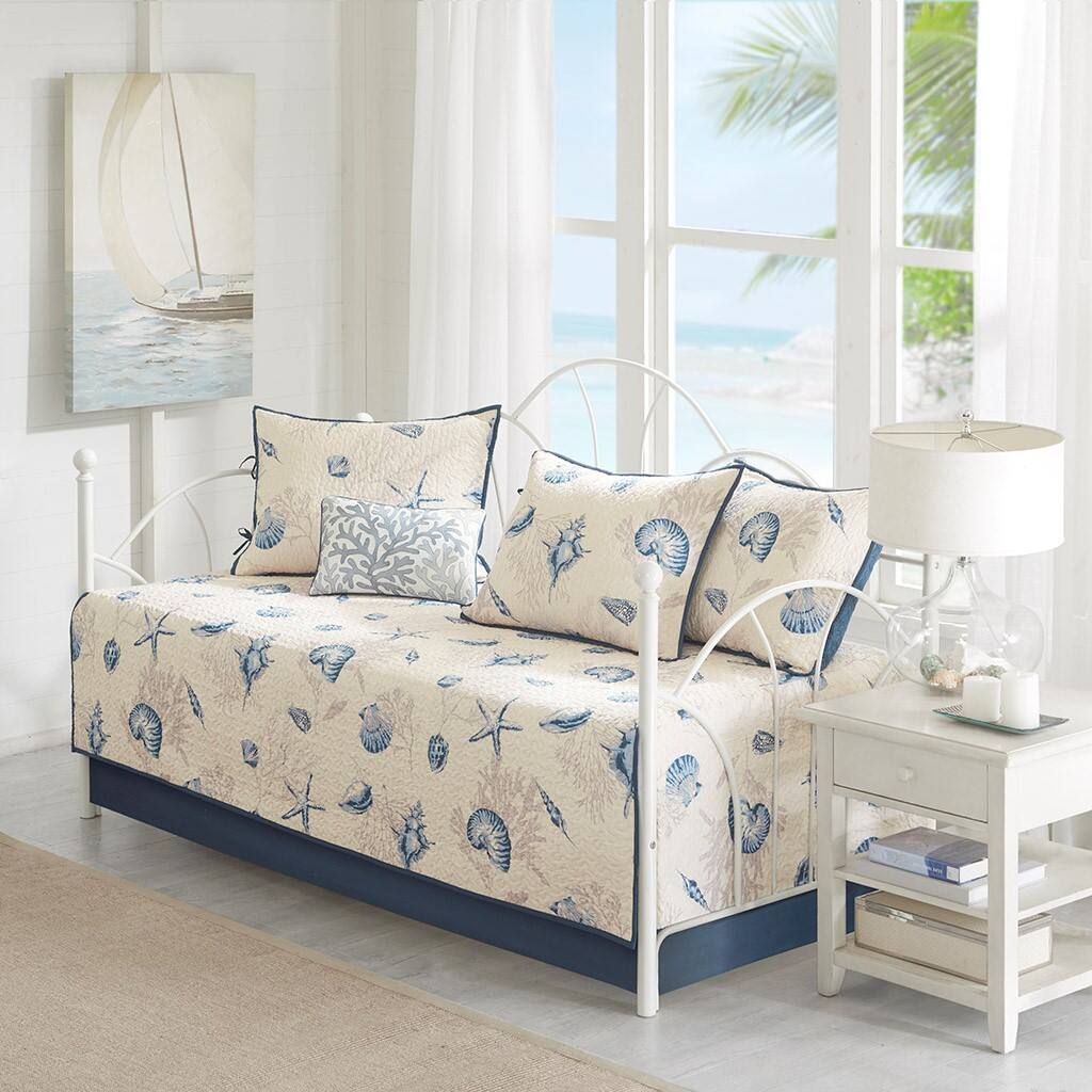 Alt View 1. Gracie Mills - Gracie Mills Villanueva 6-Piece Reversible Daybed Cover Set - Blue.