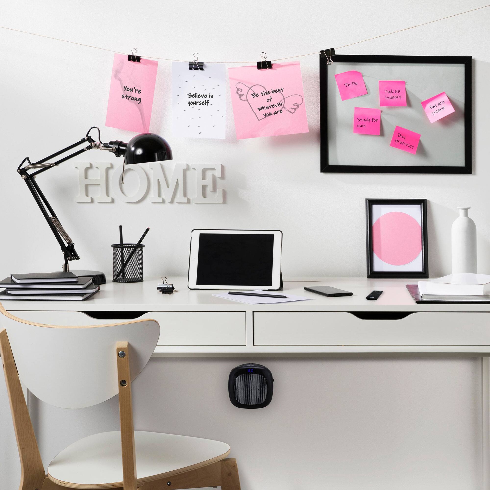 You're strong  
Believe in yourself  
Be the best whatever you are  
To Do  
Pick up laundry  
Study for quiz  
Buy groceries  
You smart