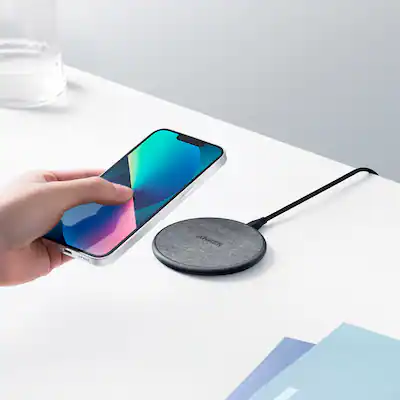 Anker 318 Wireless Charging Pad with Adapter for Qi Devices