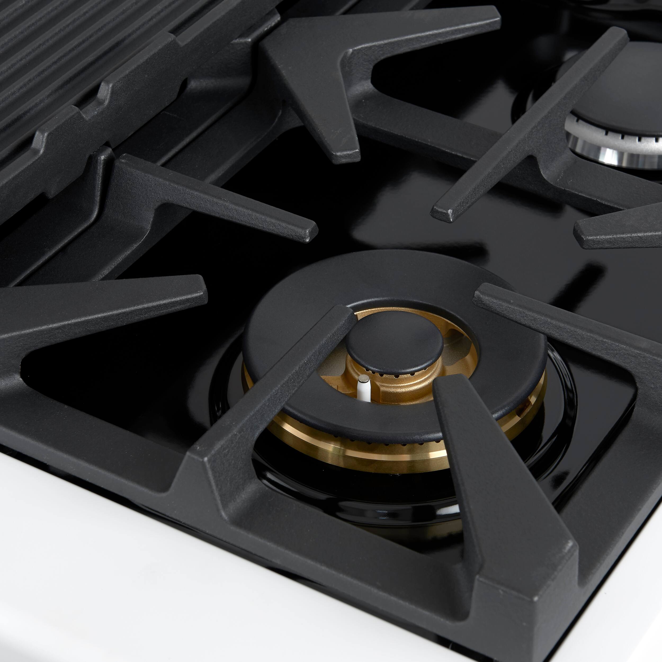 Alt View 2. Forno Appliances - Antico 5.5 Cu. Ft. Freestanding Double Oven Dual Fuel Convection Range with Antique Brass Accents - White.