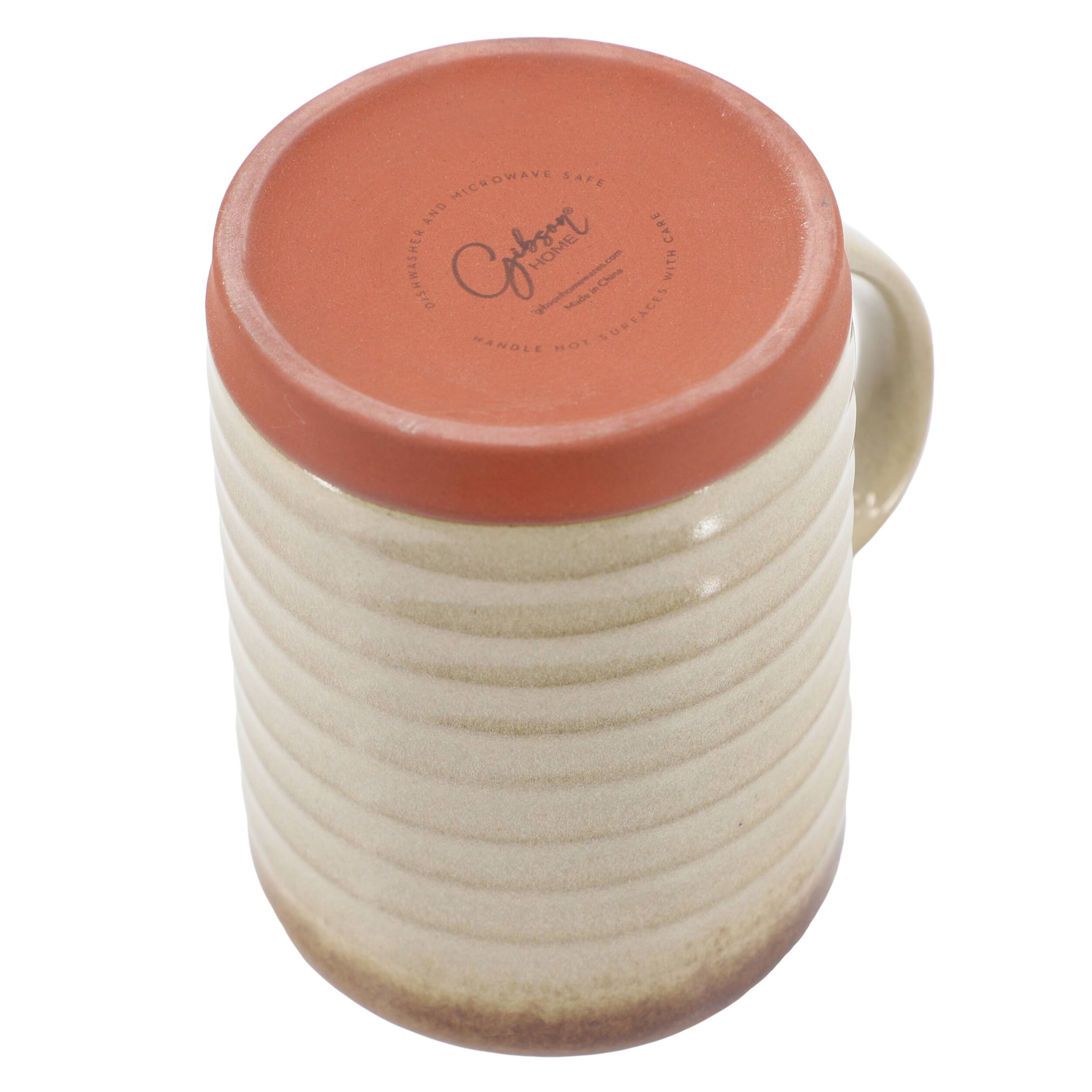 MICROWAVE SAFE AND DISHWASHER SAFE WITH CARE. Made in China. Handle with care. Not suitable for microwave use.