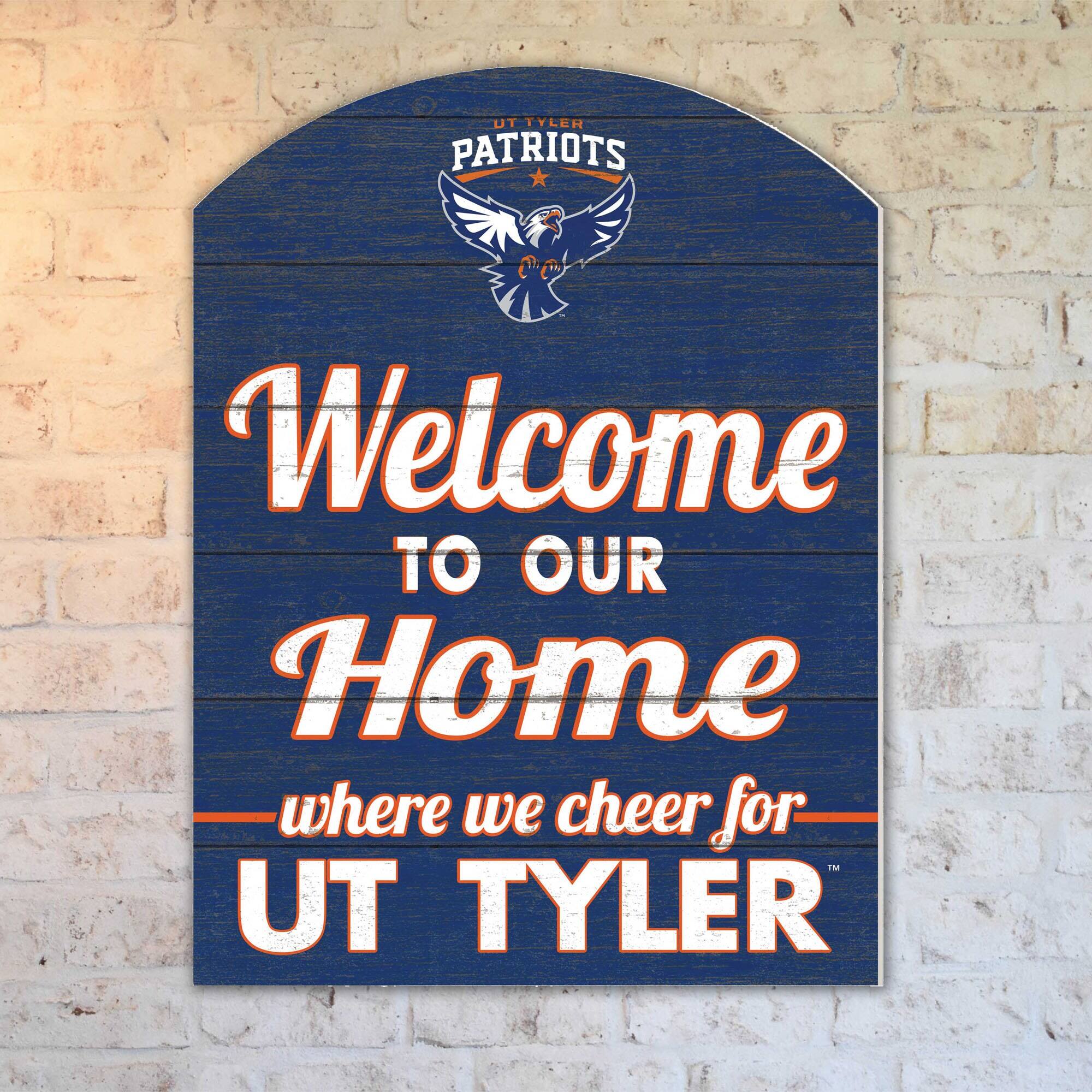 UT TYLER PATRIOTS  
Welcome to our Home  
where we cheer for UT TYLER