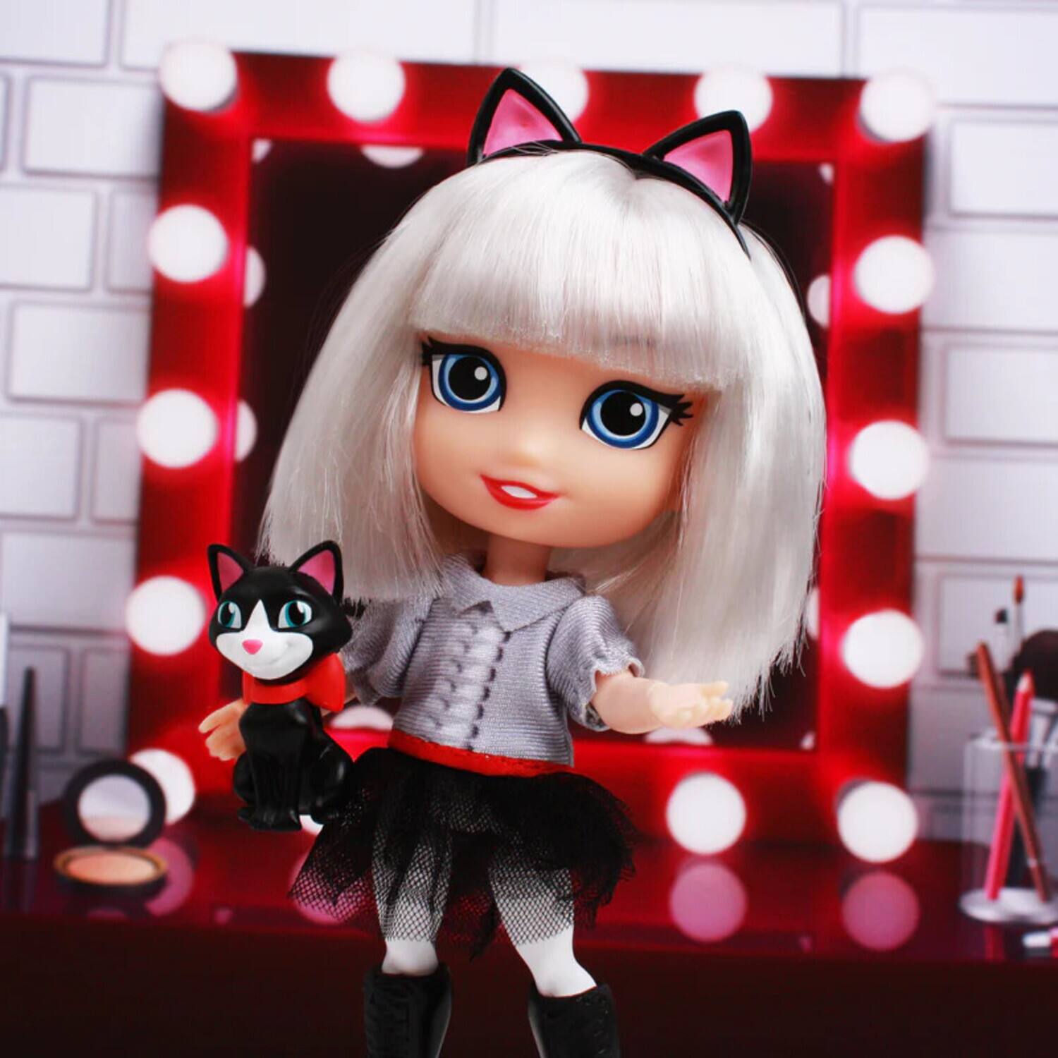 Alt View 4. The Loyal Subjects - Loyal Subjects - For Keeps - Paris Girl with Cupcake Keepsake 5" Action Figure (Net)   - Collectibles - Multicolor.