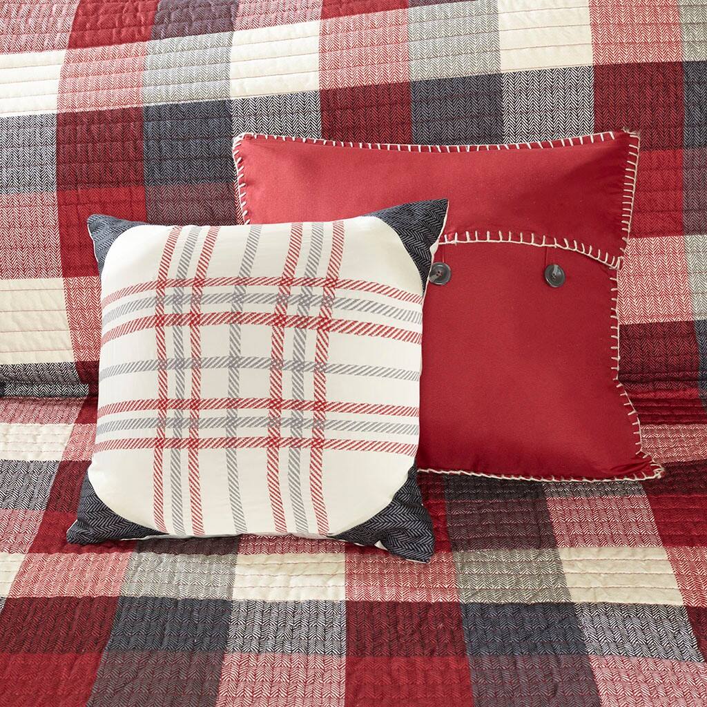 Alt View 3. Gracie Mills - Gracie Mills Nanette 6 Piece Printed Herringbone Quilt Set with Throw Pillows - Red.