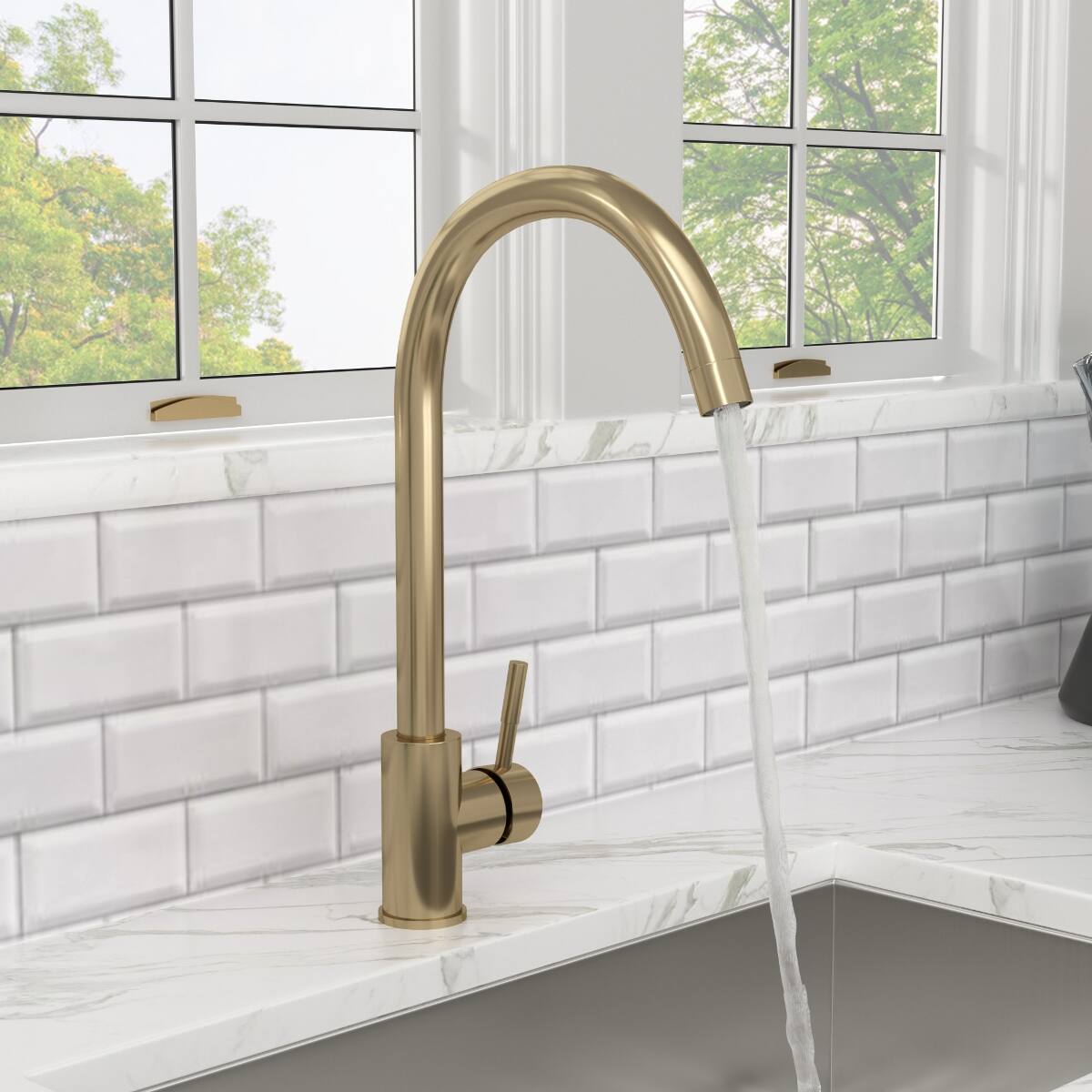 Front. Ropilly - Ropilly Gold Kitchen Sink Faucet, Single Handle SUS 304 Stainless Steel High Arc Swivel Spout - Gold.