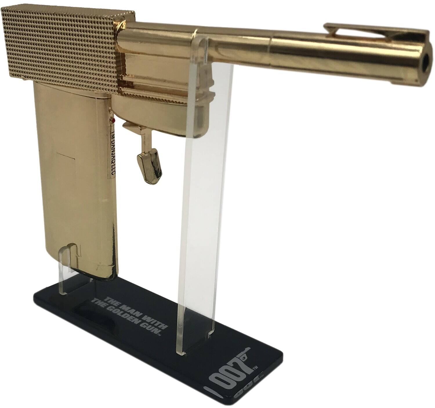 IMDANJAQLEO  
THE MAN WITH THE GOLDEN GUN  
007