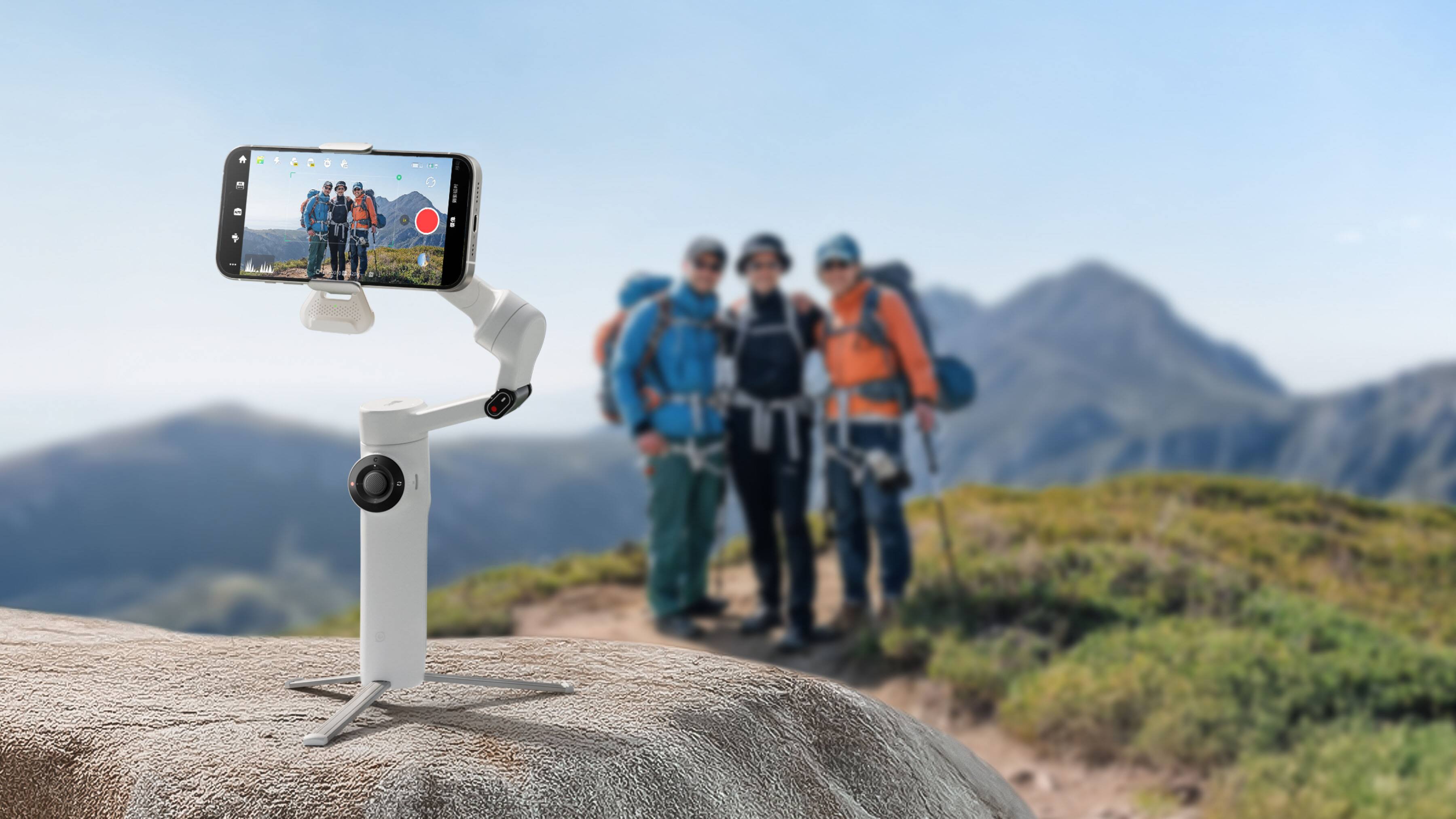 Alt View 9. Insta360 - Flow 2 AI Tracker Bundle Gimbal Stabilizer for Smartphones - Summit White.