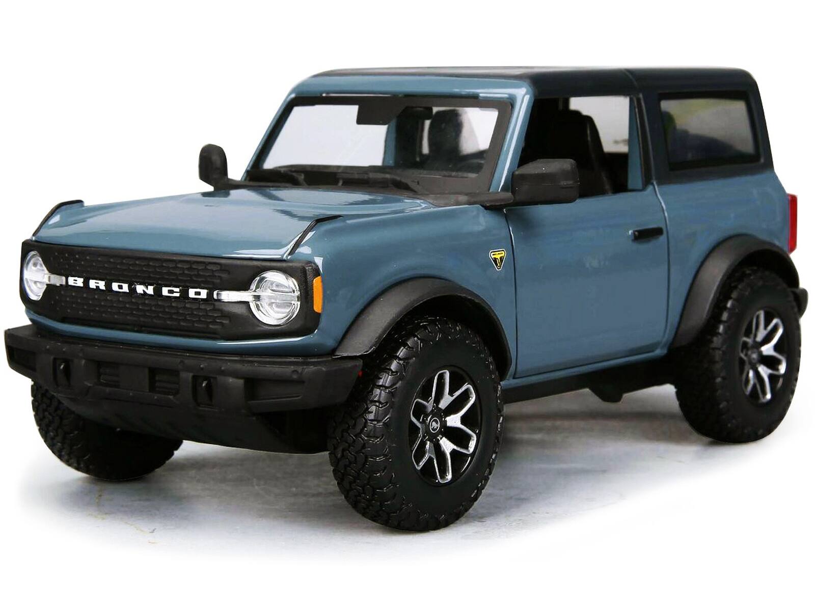 Alt View 1. Maisto - 2021 Ford Bronco Badlands Blue with Black Top "Special Edition" 1/24 Diecast Model Car by Maisto.