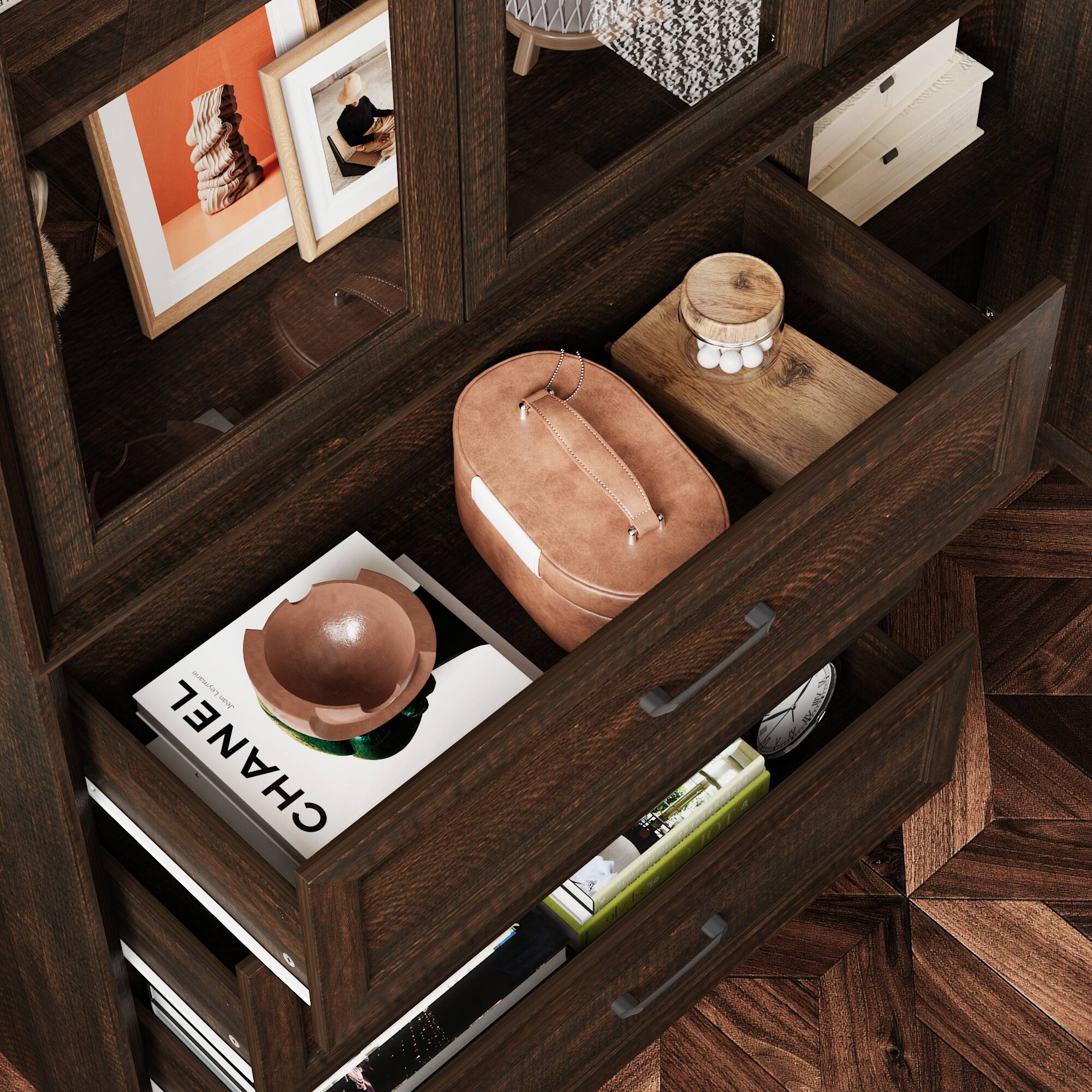 CHANEL  
SAARIEN - CHANEL S 1120