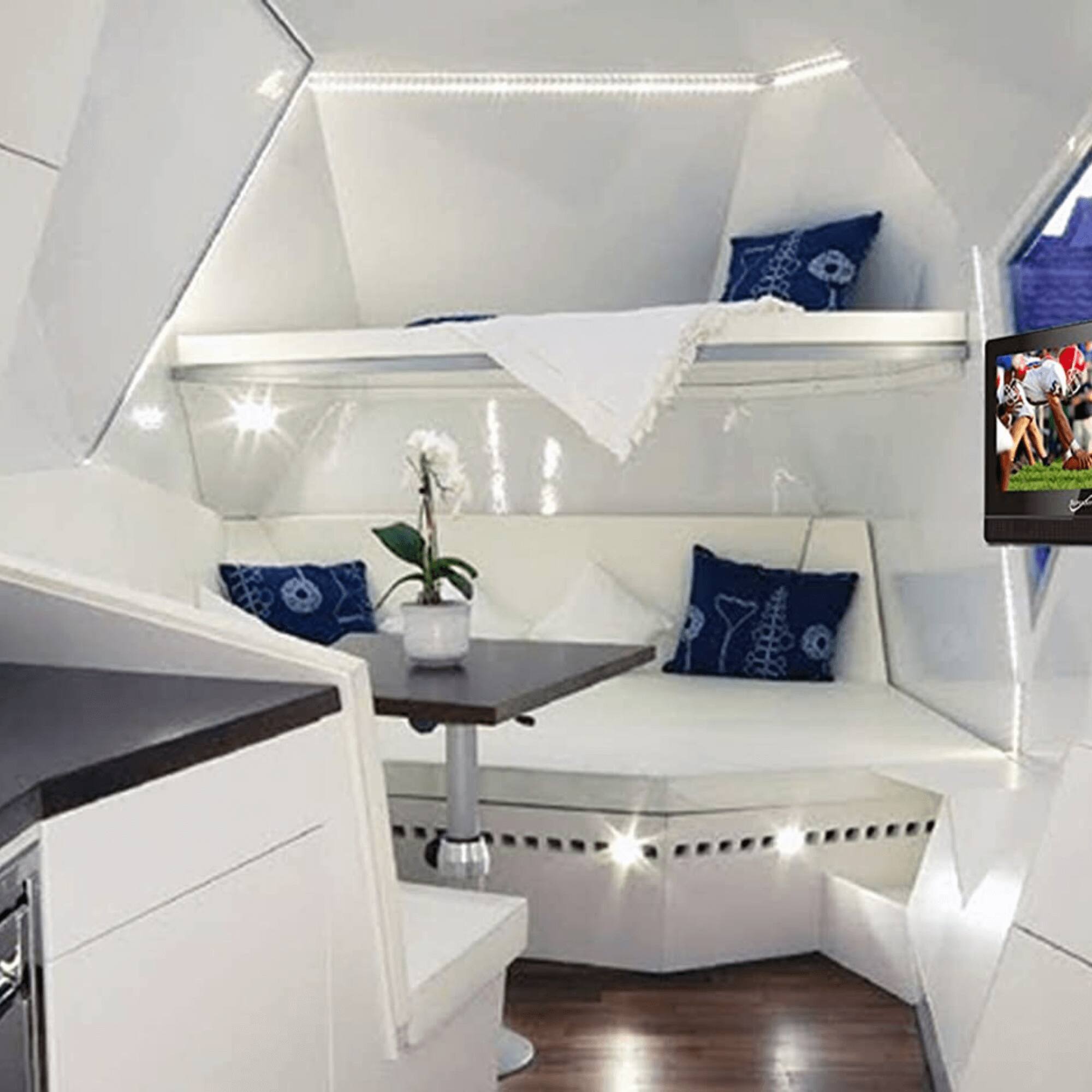 Alt View 2. Supersonic - 13.3" 12 Volt ACDC LED HDTV with DVD Player, USB, SD Card Reader and HDMI.