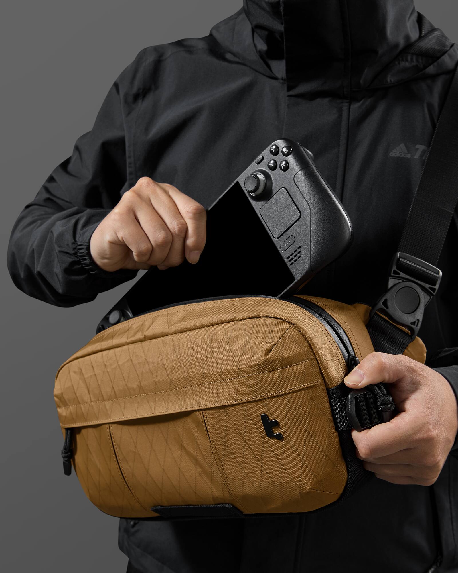 Alt View 12. tomtoc - Wander-T26 X-Pac Sling Bag, Heavy Duty Tactical Crossbody Carry Chest Bag, Compatible mit Steck Deck OLED, ASUS ROG Ally - Brown.