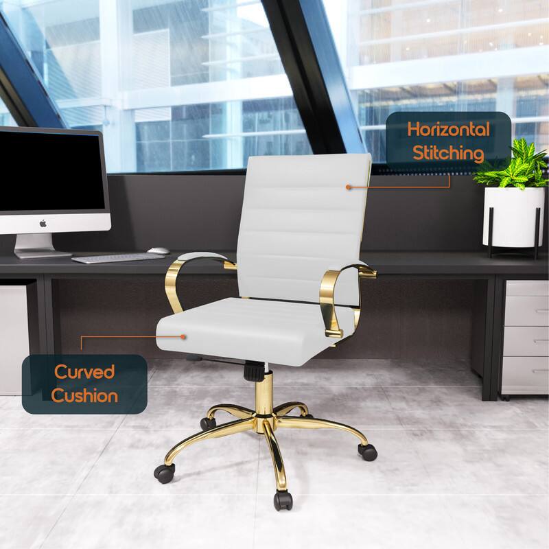 Horizontal Stitching  
Curved Cushion