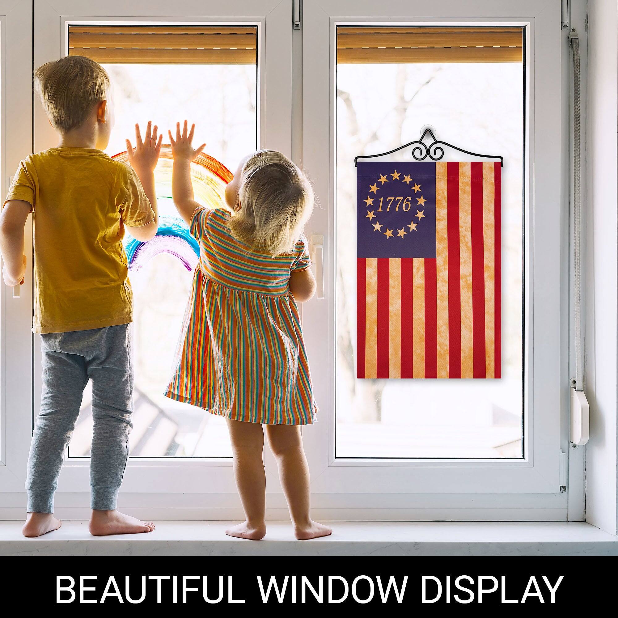 1776 BEAUTIFUL WINDOW DISPLAY

BEAUTIFUL WINDOW DISPLAY