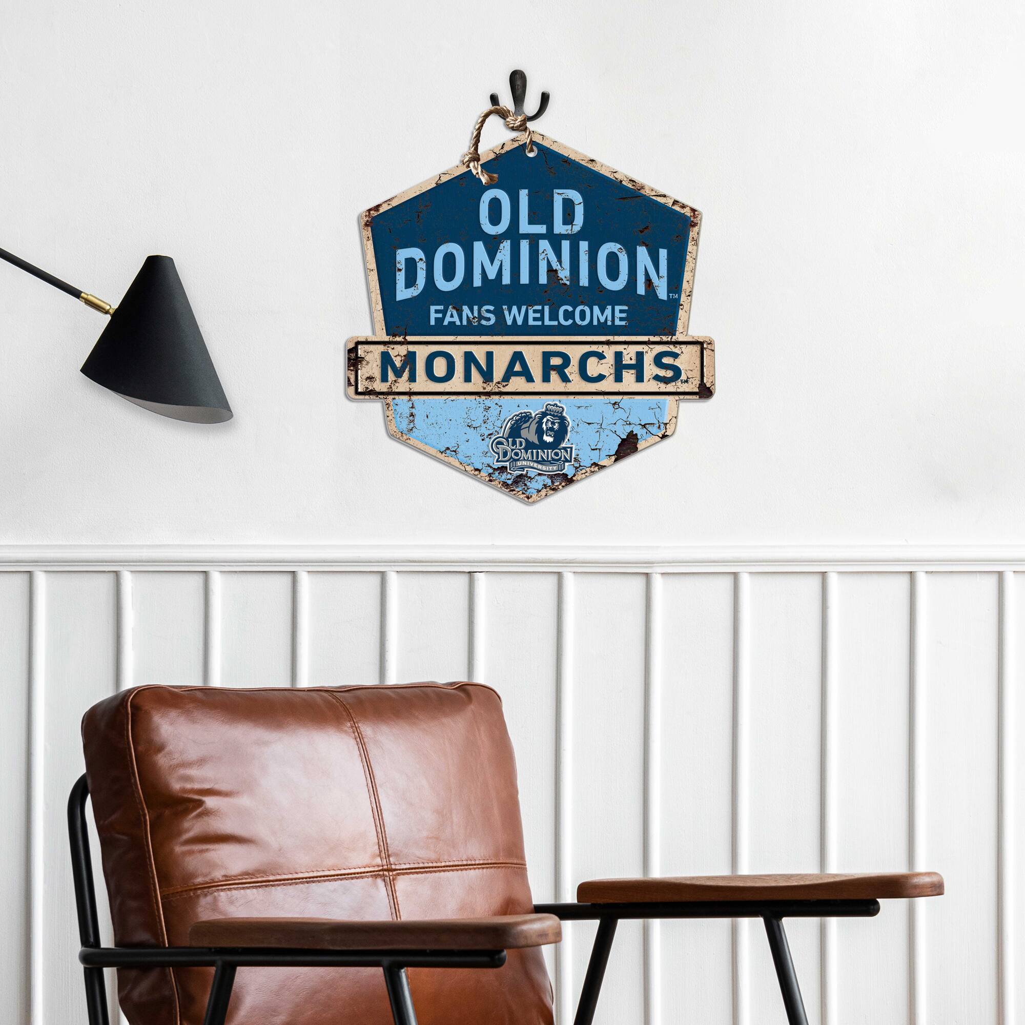 OLD DOMINION FANS WELCOME MONARCHS