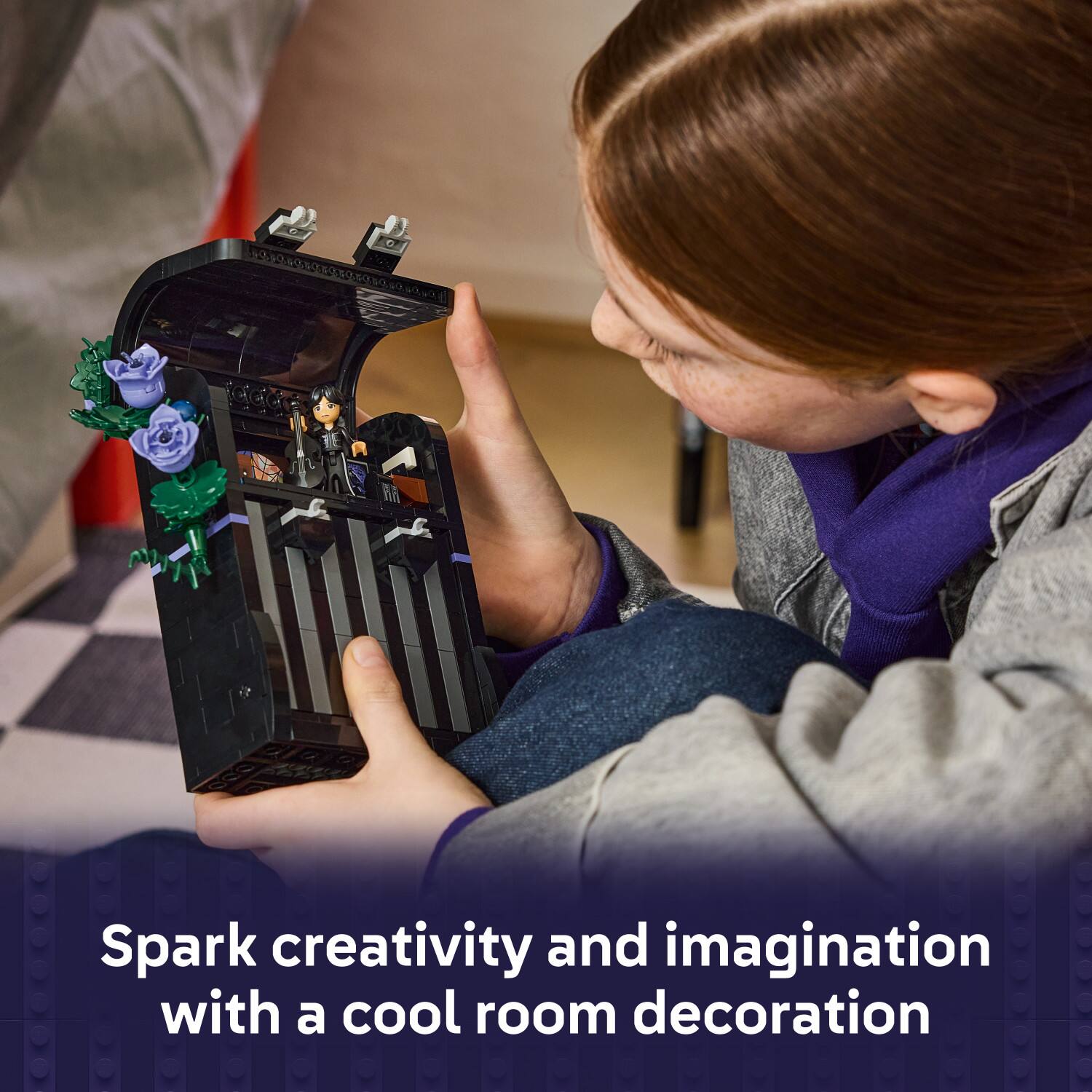 45450

Spark creativity and imagination with a cool room decoration