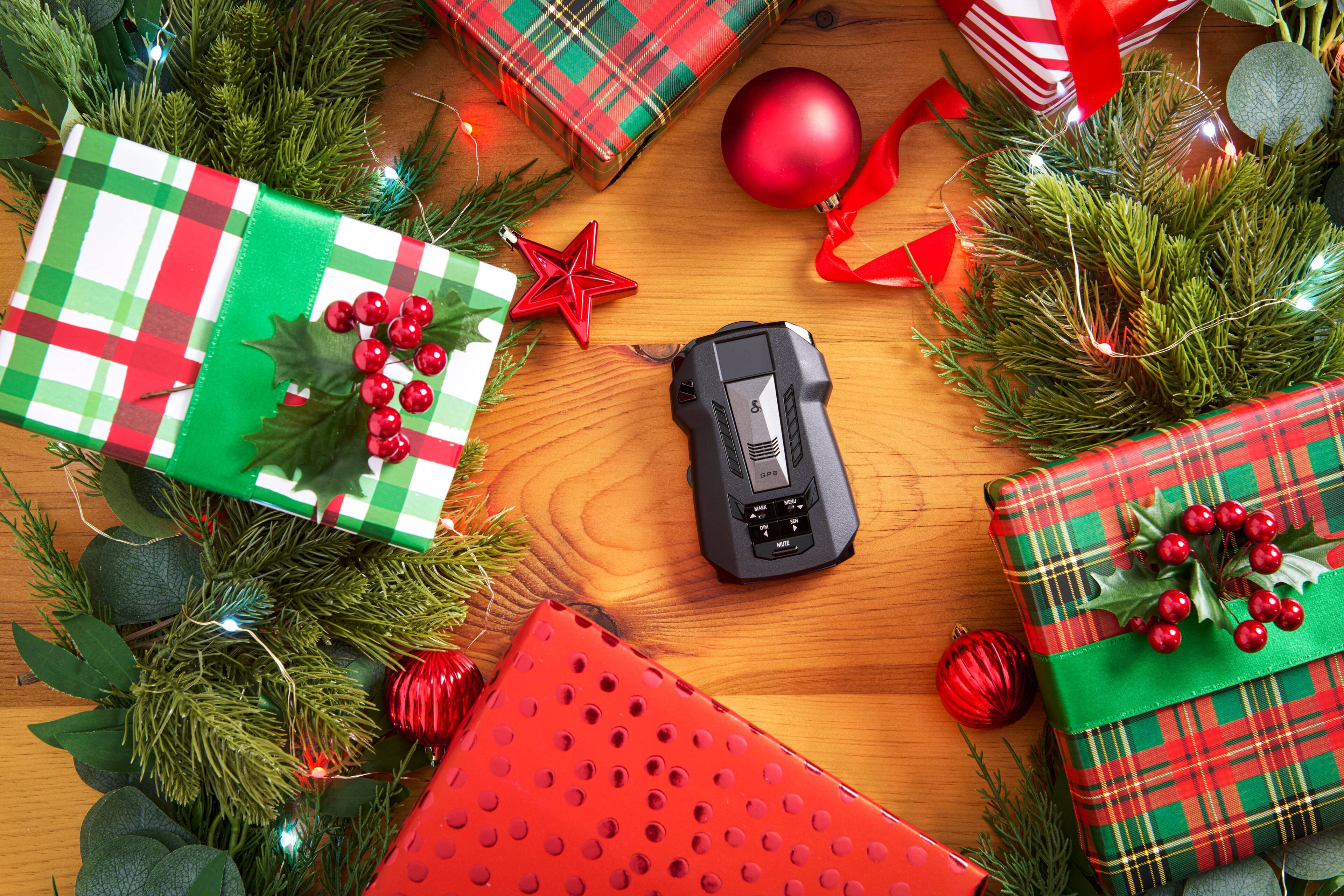 Alt View 5. Cobra - RAD 700i Radar Detector, works with Apple CarPlay/Android Auto - Black.