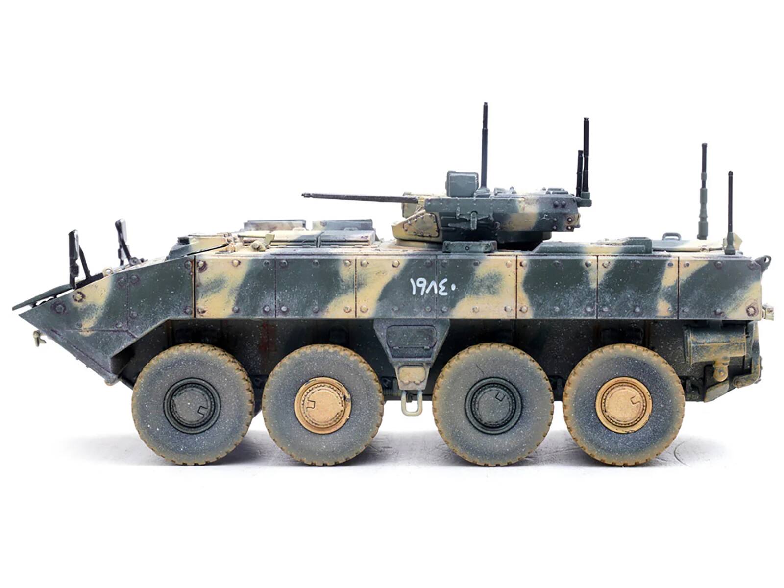 Angle. Panzerkampf - Bumerang (Object K-17) IFV (Infantry Fighting Vehicle) "Russian Army" Mixed Camouflage "Armor Premium" Series 1/72 - Camouflage.