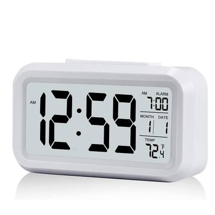 AM 12:59
ALARM 7:00
MONTH 1
DATE 1
TEMP 72.4°F