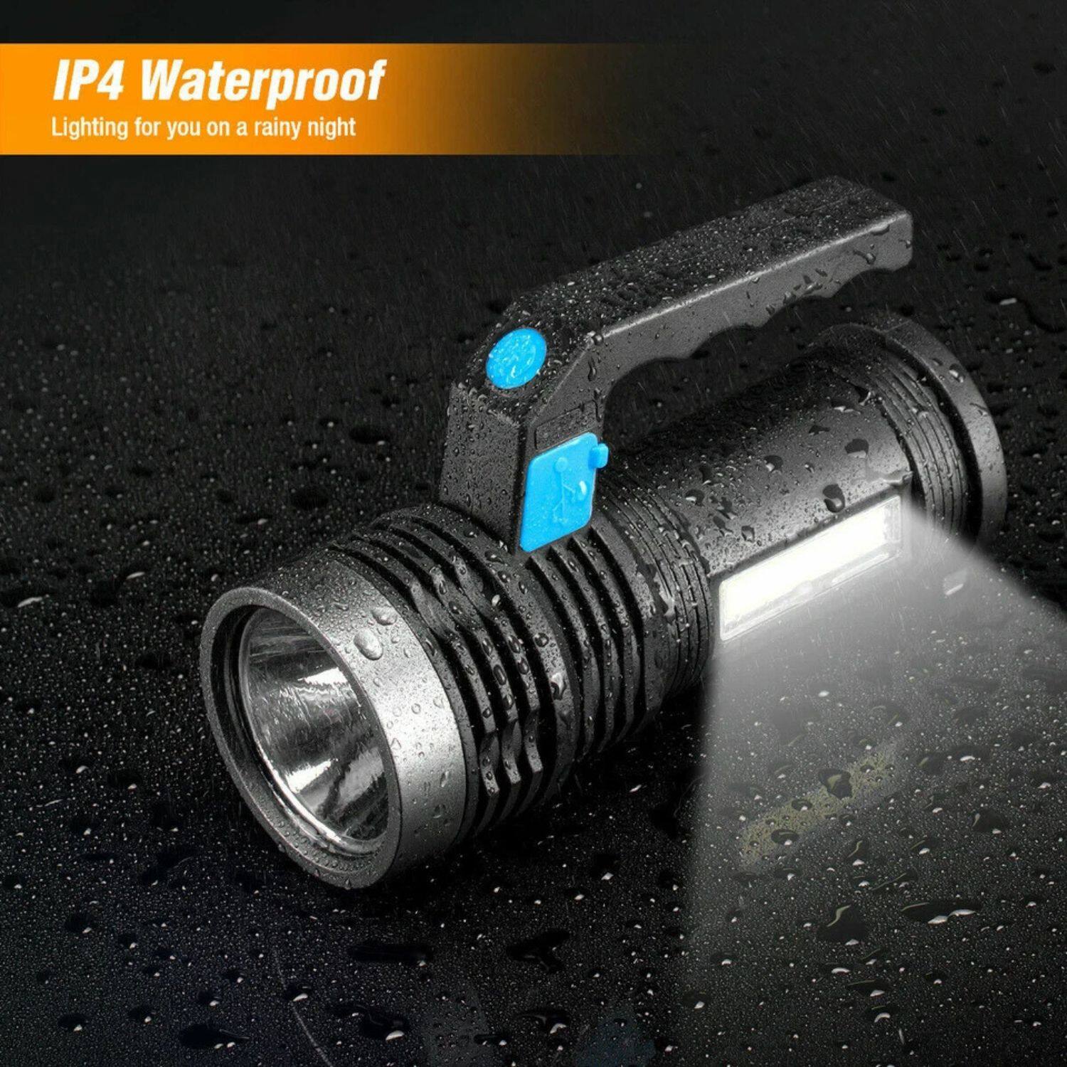 IP4 Waterproof  
Lighting for you on a rainy night