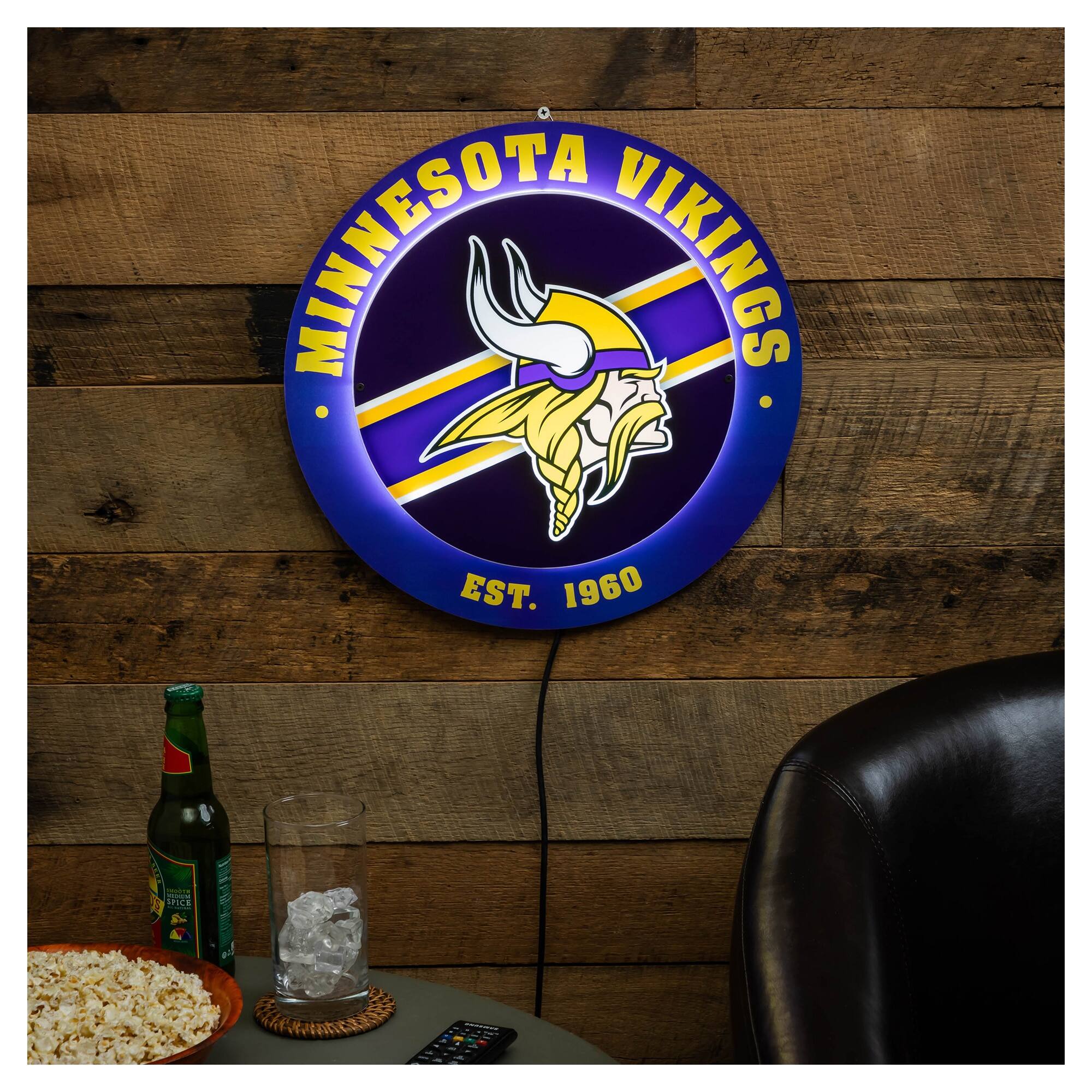 MINNESOTA VIKINGS EST. 1960