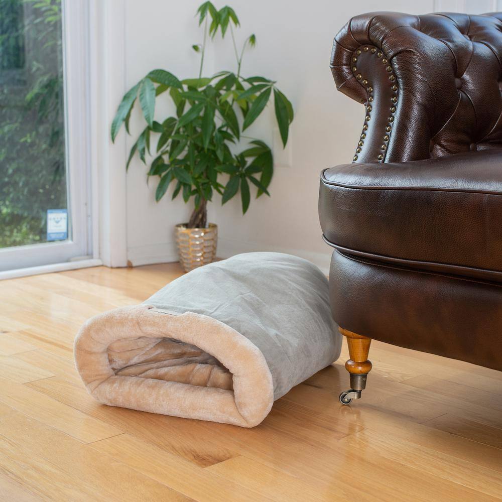 Left. Armarkat - Cat Bed Sage Green and Beige - Beige.