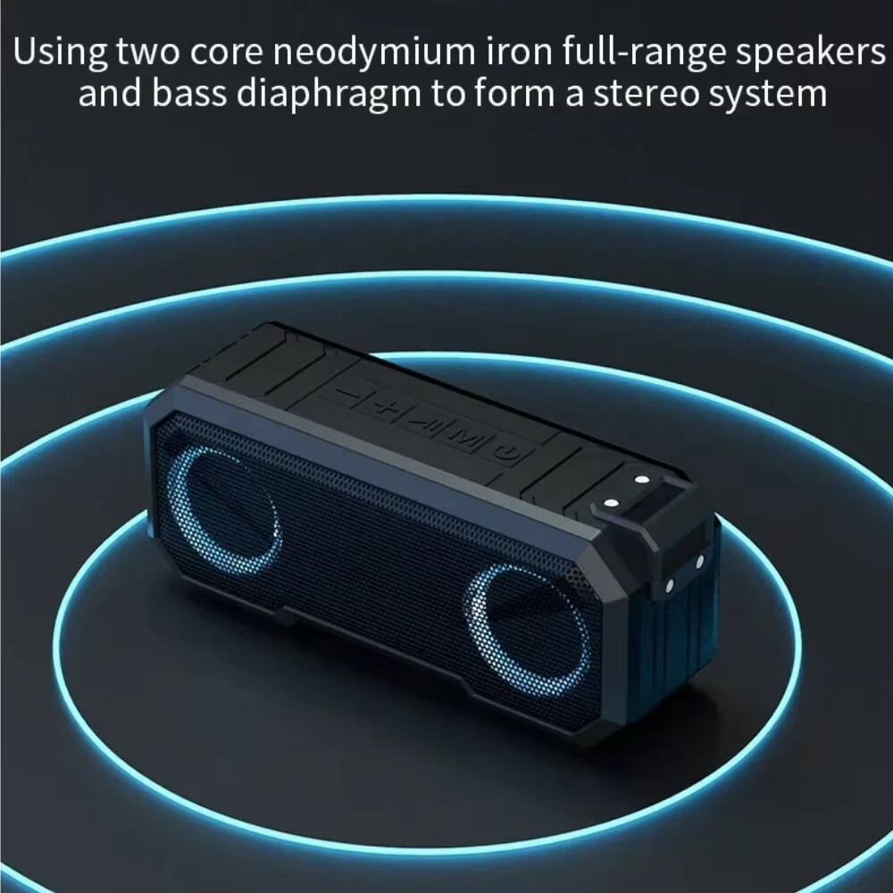 Using two core neodymium iron full-range speakers and bass diaphragm to form a stereo system