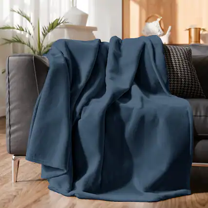 Front. CGK Linens - Ultra Soft 300gsm Fleece Blanket - Navy Blue.