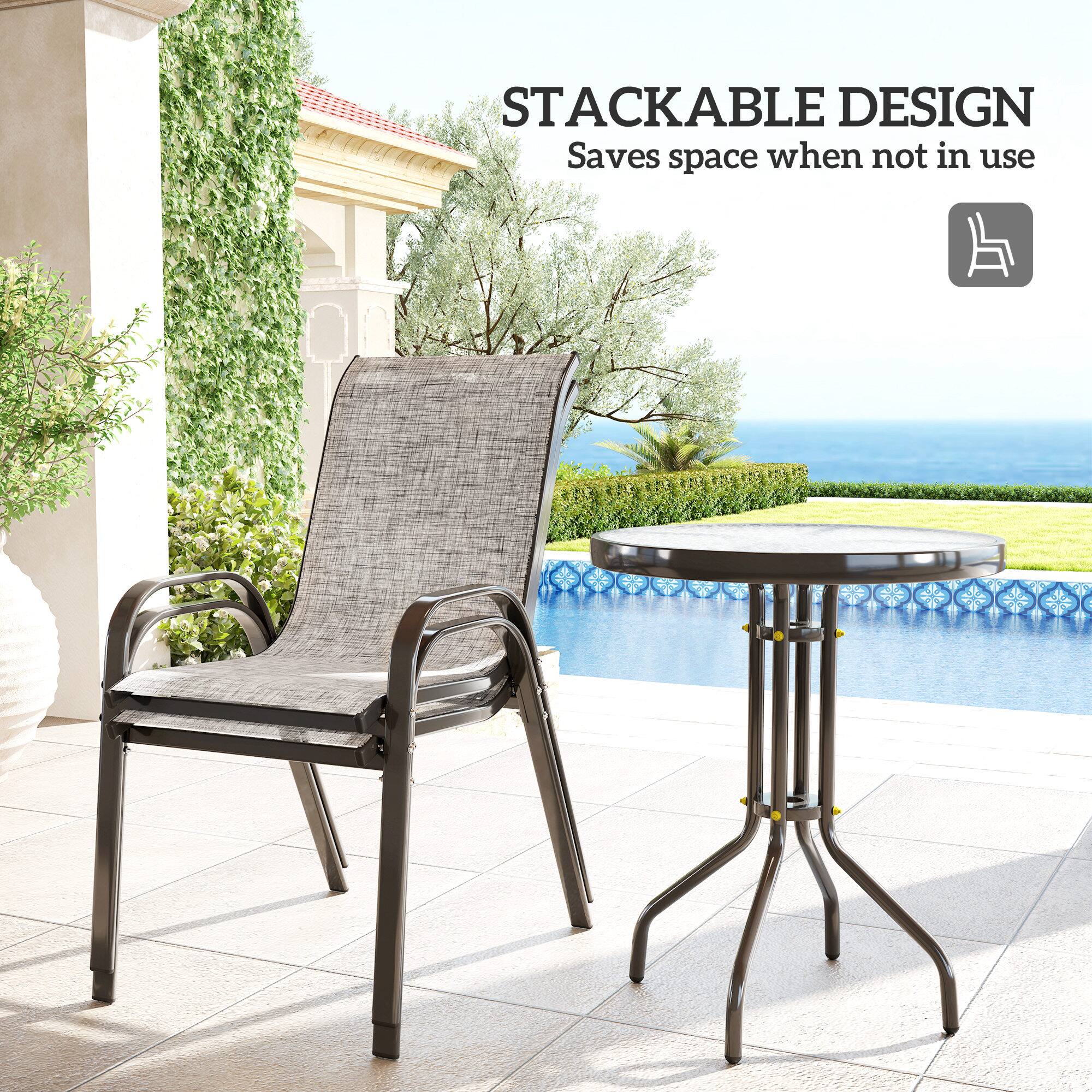 STACKABLE DESIGN  
Saves space when not in use