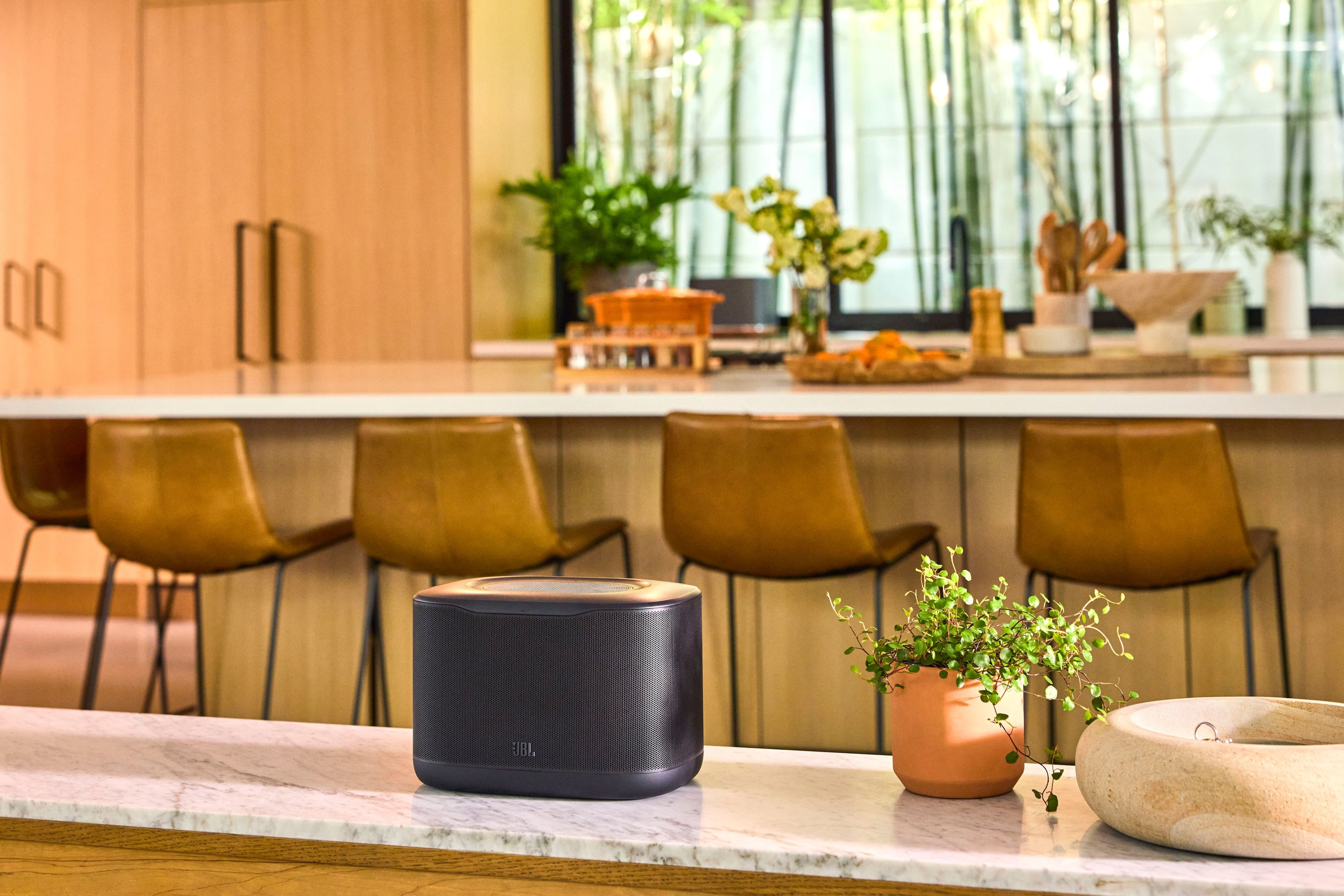 JBL - 3D Room-Filling Wi-Fi home speaker with Dolby Atmos�