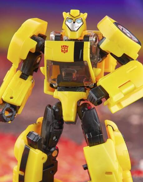 Front. Transformers - TL-65 Animated Universe Bumblebee Japanese Version Deluxe Class | Transformers Generations Legacy.