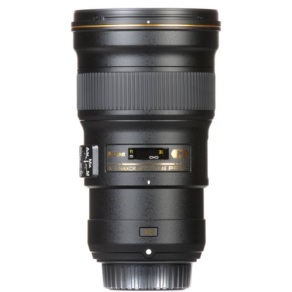 A/M 1 M/A  
Nikon  
ft m  
AF-S NIKKOR 300mm 1:4E PF ED VR