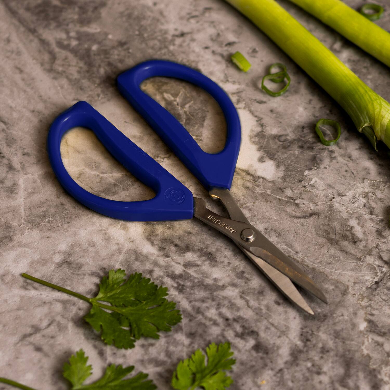 Alt View 9. Escali - Joyce Chen Original Unlimited Kitchen Scissors 2-Pack w/ Blue Handles - Blue.