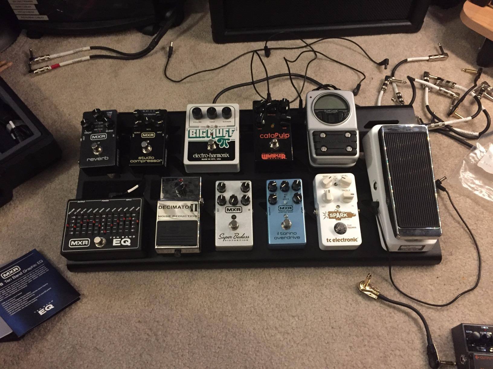 MXP MX BIGMUFF cataPulp reverb studio compressor electro-harmonix - - WHIHR THTL - DECIMATO NCCOE REDUCTION MXA - MXH SPARK MXR A.. EQ Super Badass FUISTUETION d torino overdrive tc electronic ED MXR Graphic Band Ten a EQ OUTPUT