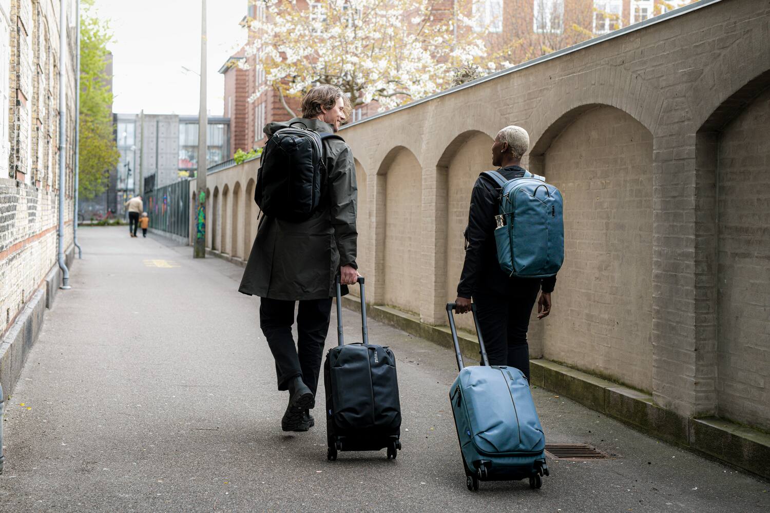 Alt View 8. Thule - Aion Backpack 28L - Dark Slate.
