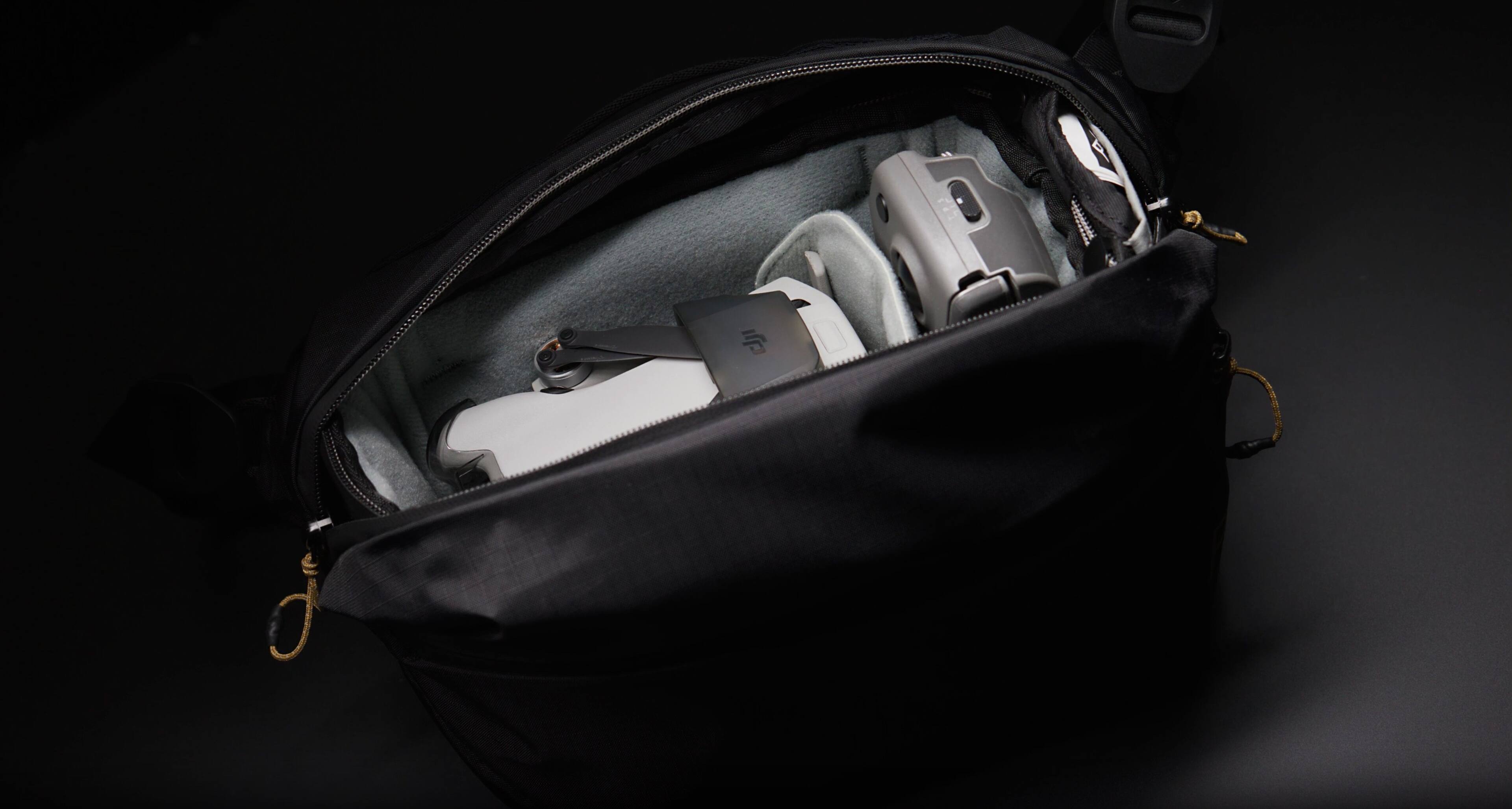 Alt View 15. Peak Design - Outdoor Sling 7L - Cloud.