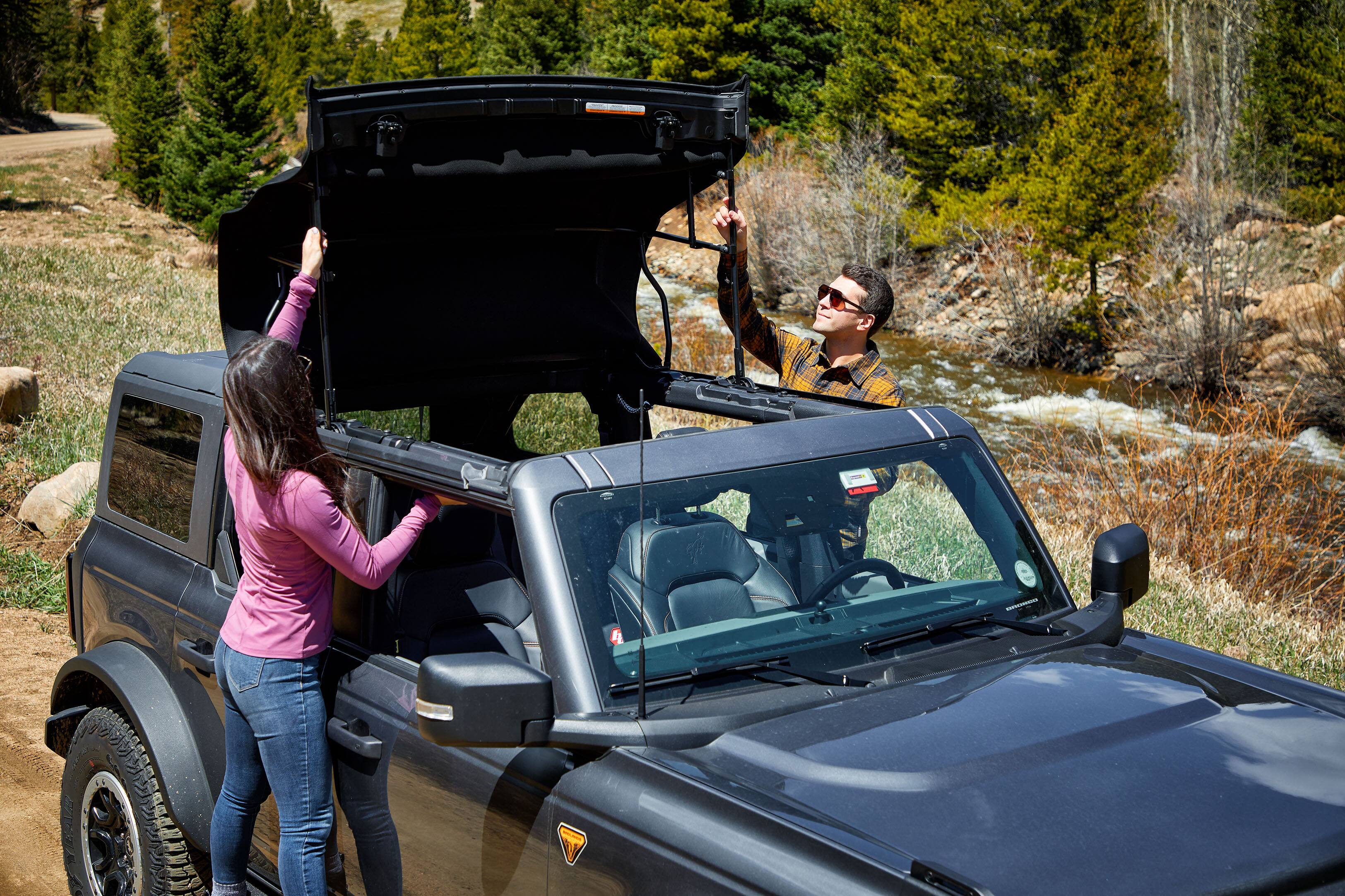 Alt View 8. Bestop - Skyrider for Hardtop - '21-26 Bronco 4-Door (Blk Diamond) - Black.