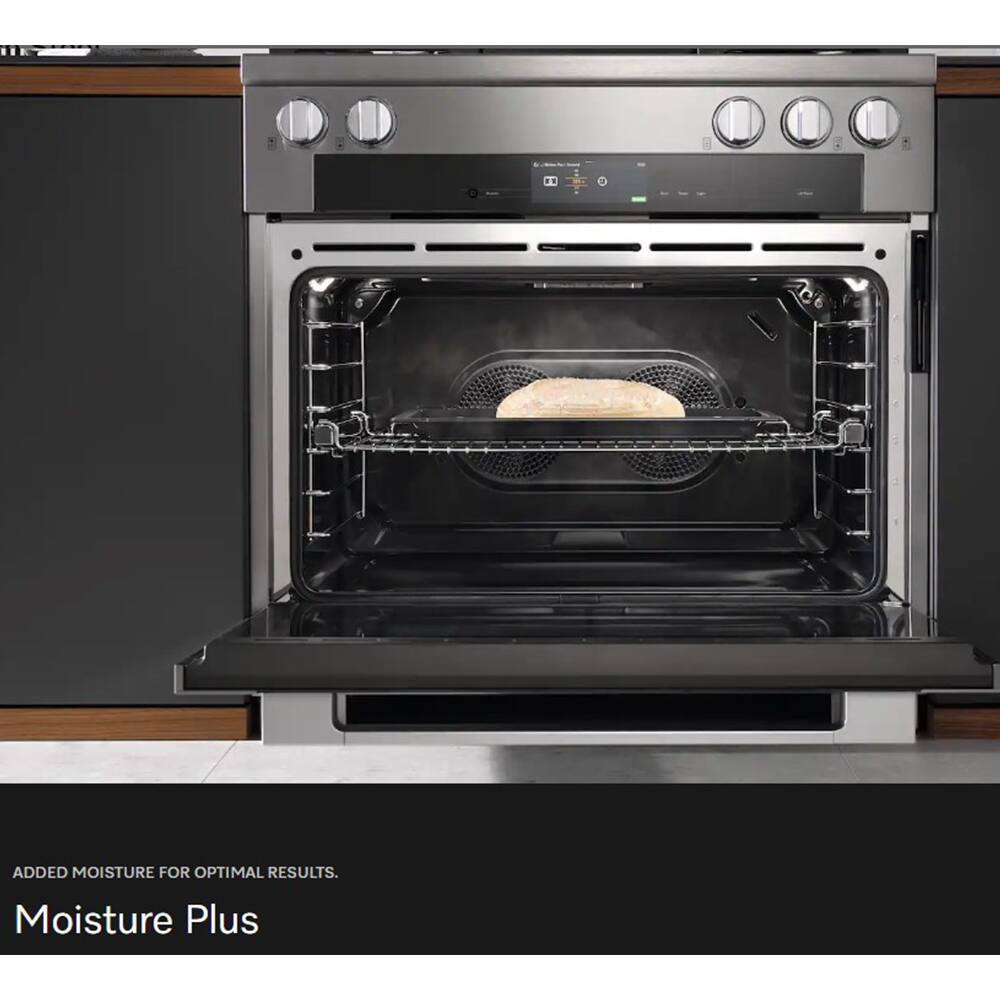 ADDED MOISTURE FOR OPTIMAL RESULTS.  
Moisture Plus