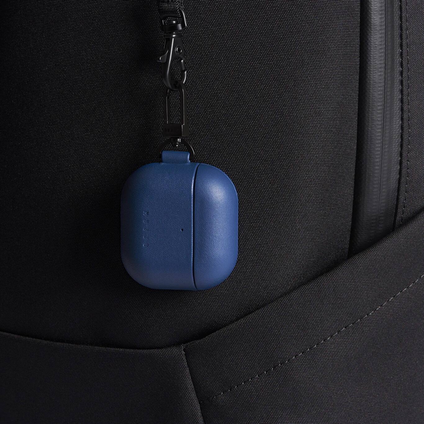 Alt View 4. Mujjo - Echelon Airpods 4 Case - Monaco Blue.