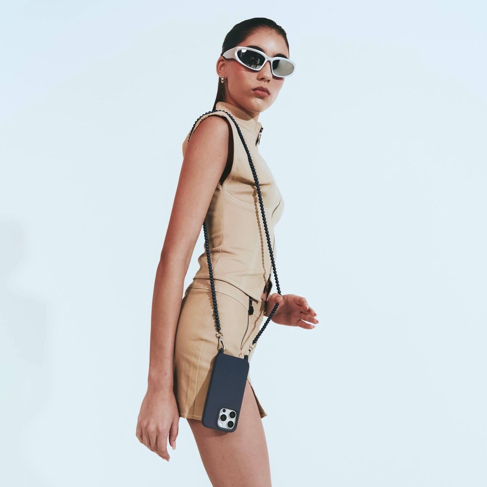 Angle. Cordée Cases - 06 Phone Chain Set - Midnight Blue.