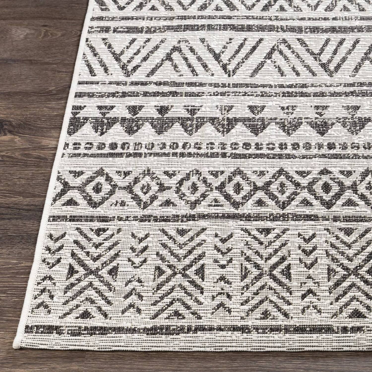 Left. Hivvago - 5 ft. x 8 ft. Black Off-White Chevron Coastal Boho Style Indoor Outdoor Area Rug - Black, Off-White.