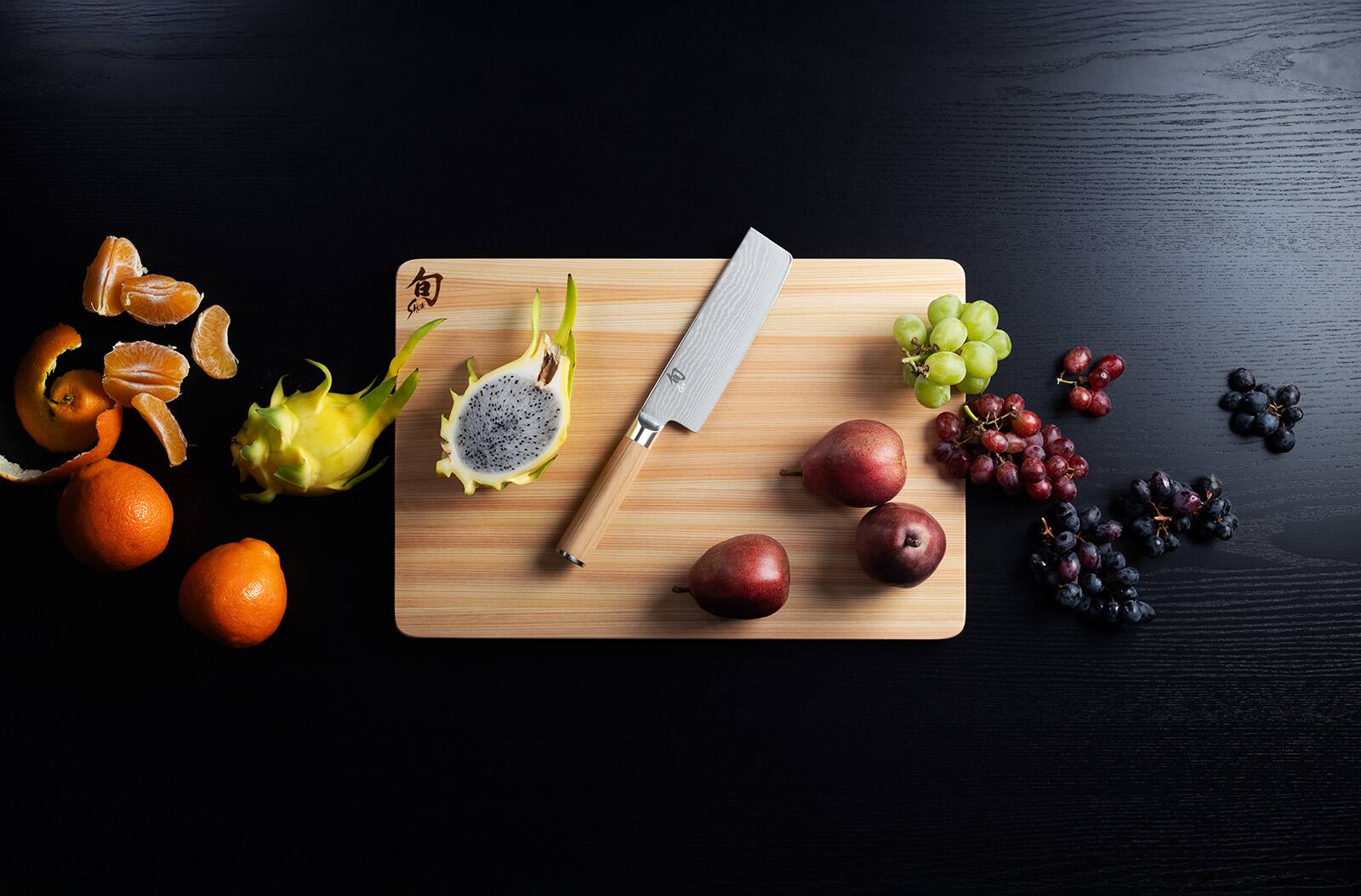 Alt View 6. Shun - Classic Blonde 6.5 Inch Nakiri Knife - Silver.