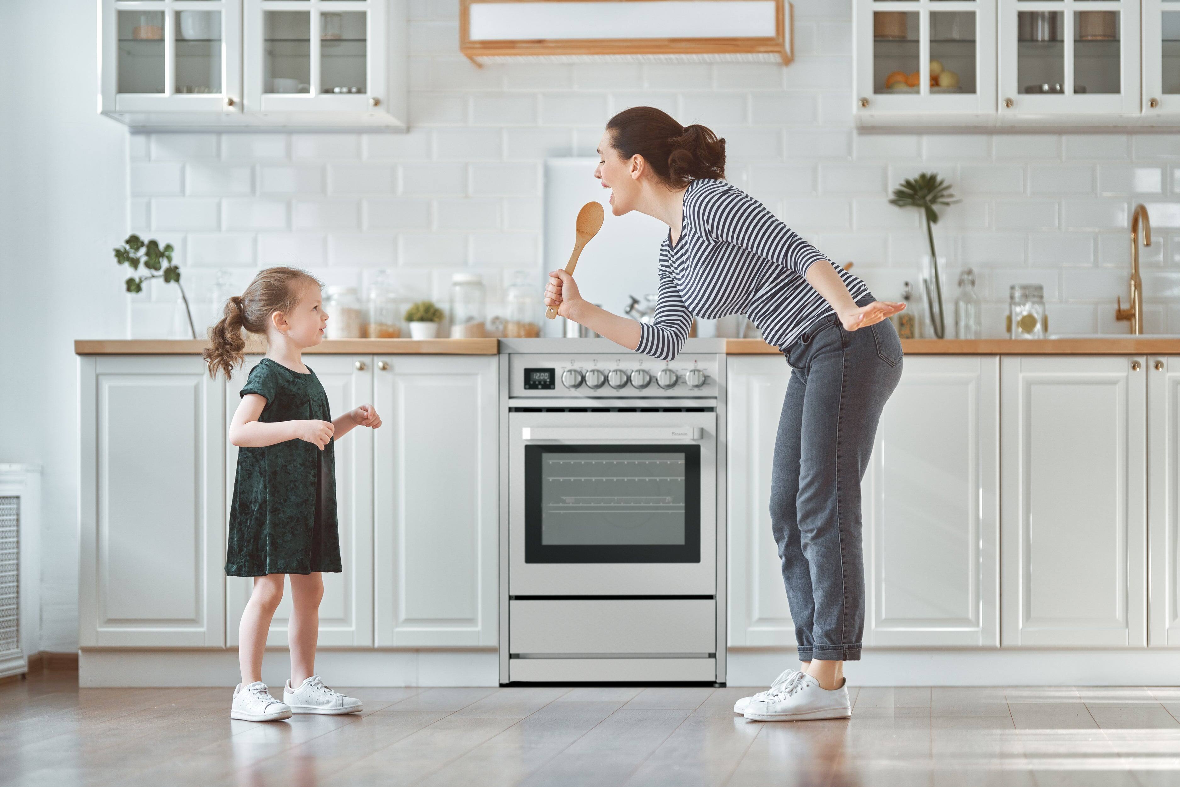 Left. Rangaire - Rangaire 24" Electric Range AirFry Convection Oven Freestanding Stainless Steel RRE241TS - Stainless steel.